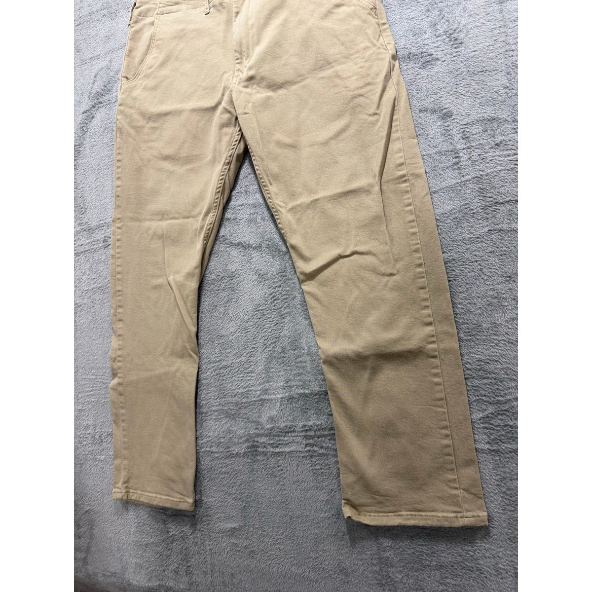 Levi Strauss & Co W36 L30 Khaki Chino Pants Mens Casual Preppy Vintage