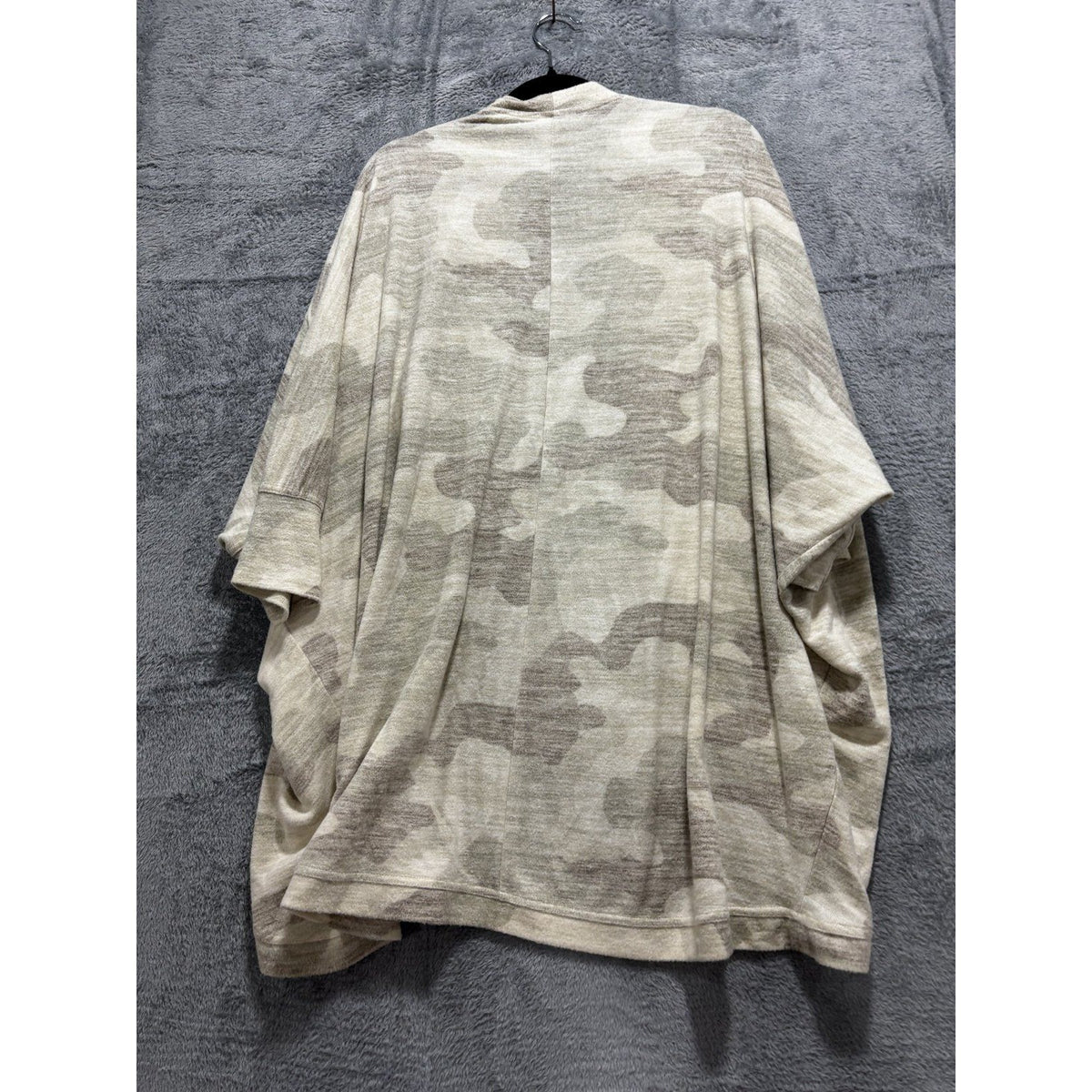 LuLaRoe Womens L Camo Open Front Cardigan Casual Cozy
