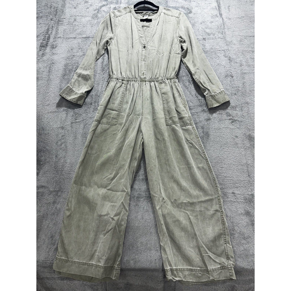 Old Navy Women's Sage Green Jumpsuit Size XS, photo 2 of 12