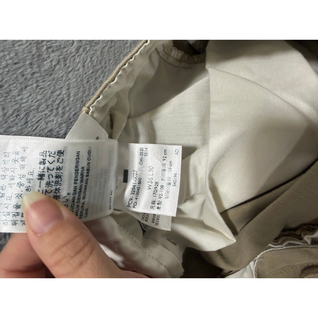Levi Strauss & Co W36 L30 Khaki Chino Pants Mens Casual Preppy Vintage