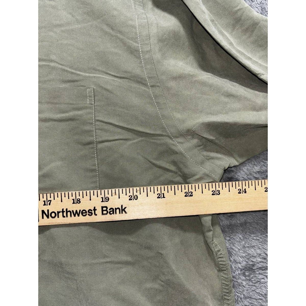 Ted Baker Men's Olive Green Button Down Shirt Size 4, photo 4 of 10