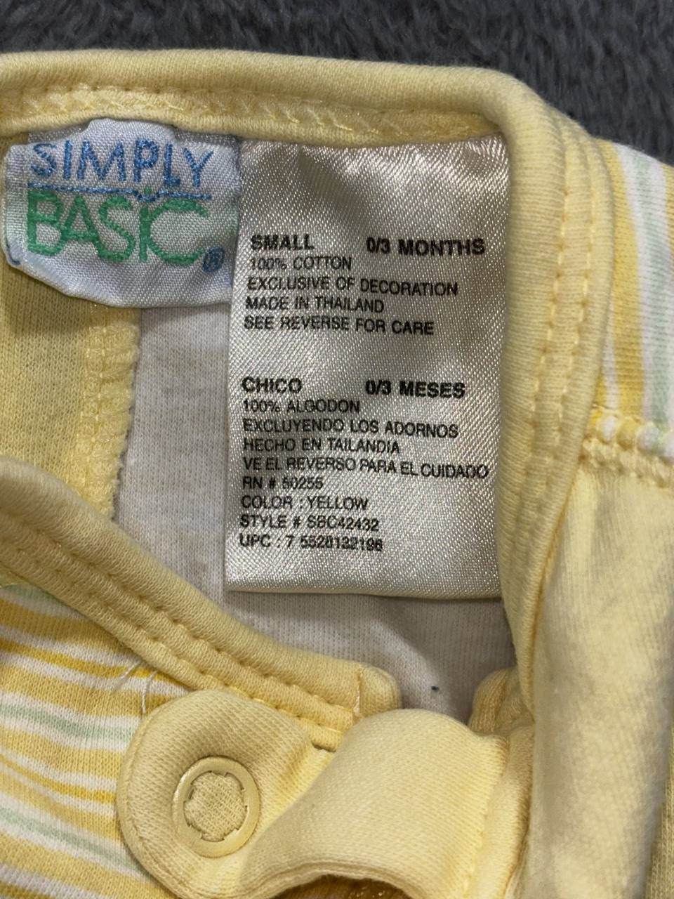 Baby White Yellow Fleece Sleepers Lot 4 Pieces 0-3M, photo 13 of 14