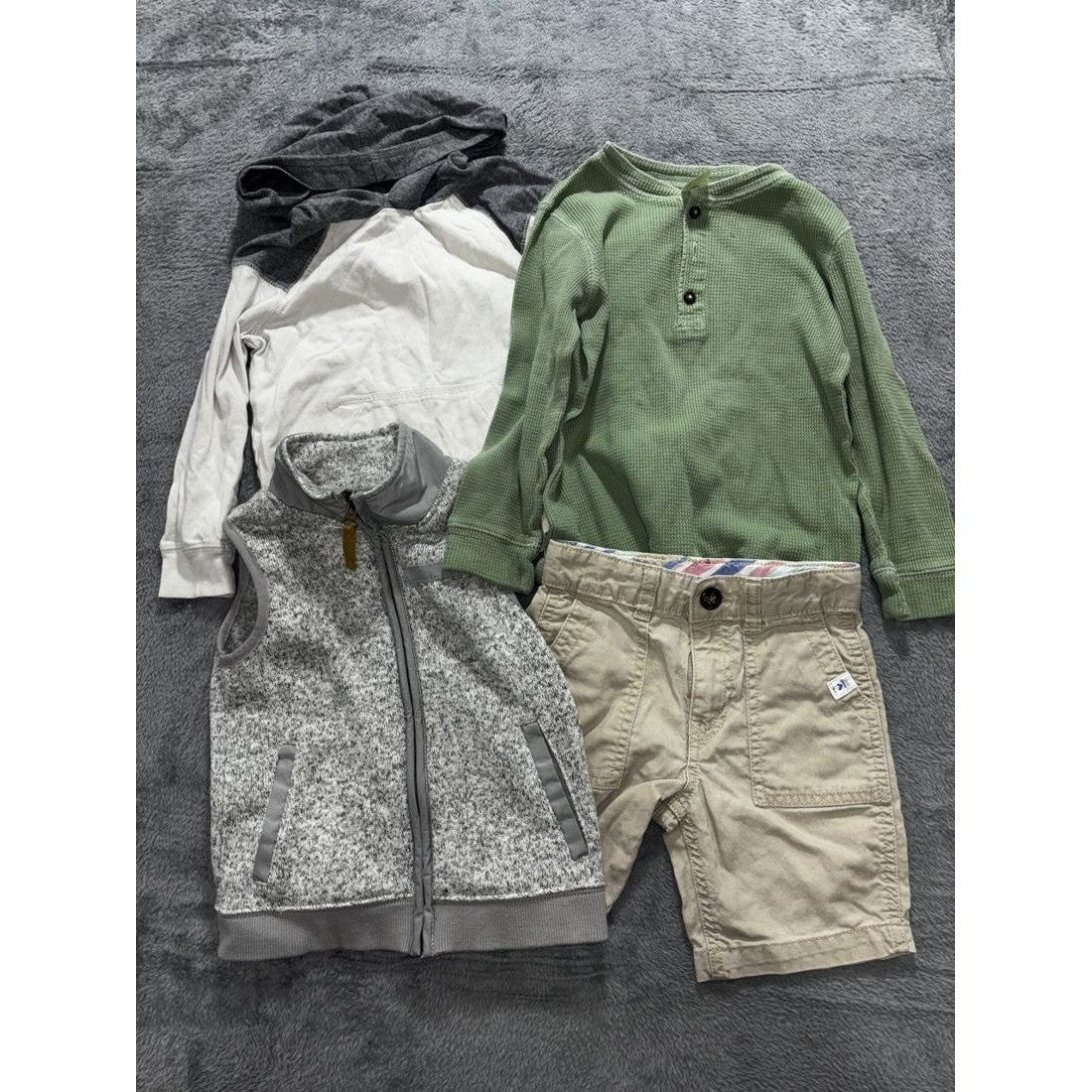 Toddler Boy Khaki Shorts Vest Henley Lot 4 Pieces 3T