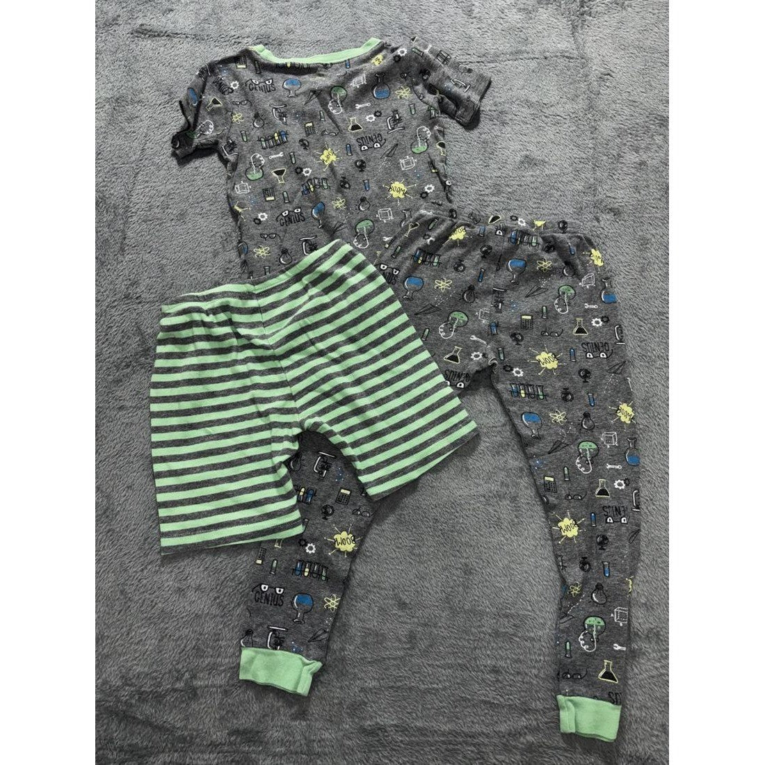 Carter's Toddler Boy Gray Pajama Lot 5 Pieces 4T, photo 11 of 13