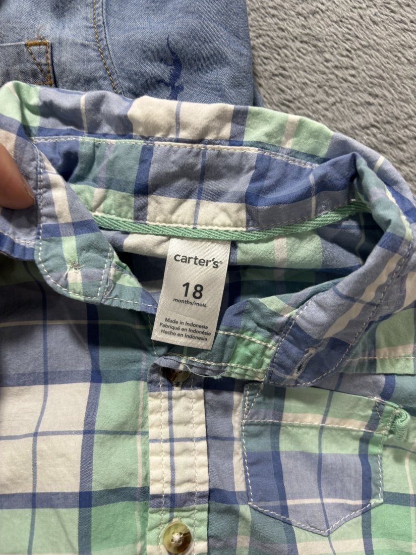 Carter's Baby Boy Plaid Shirts Lot 5 Pieces 18M, photo 3 of 11