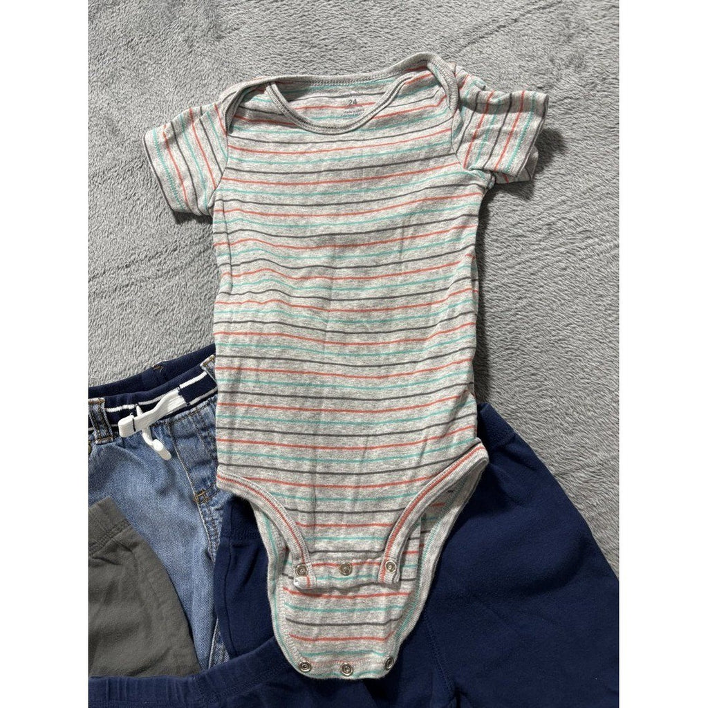 Carter's Baby Boy Bodysuits & Pants Lot 6 Pieces 24M, photo 4 of 13