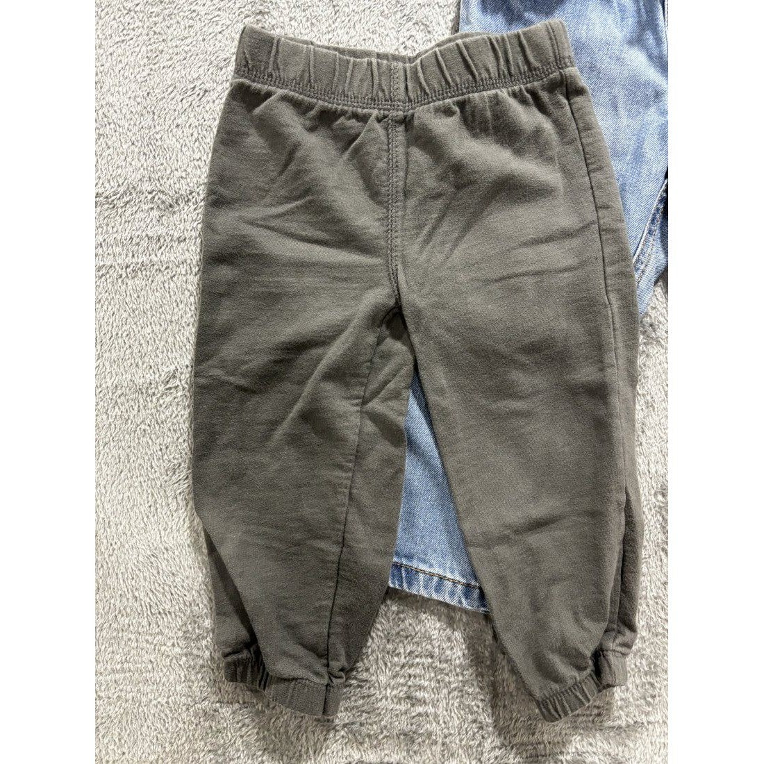 Carter's Baby Boy Bodysuits & Pants Lot 6 Pieces 24M, photo 10 of 13