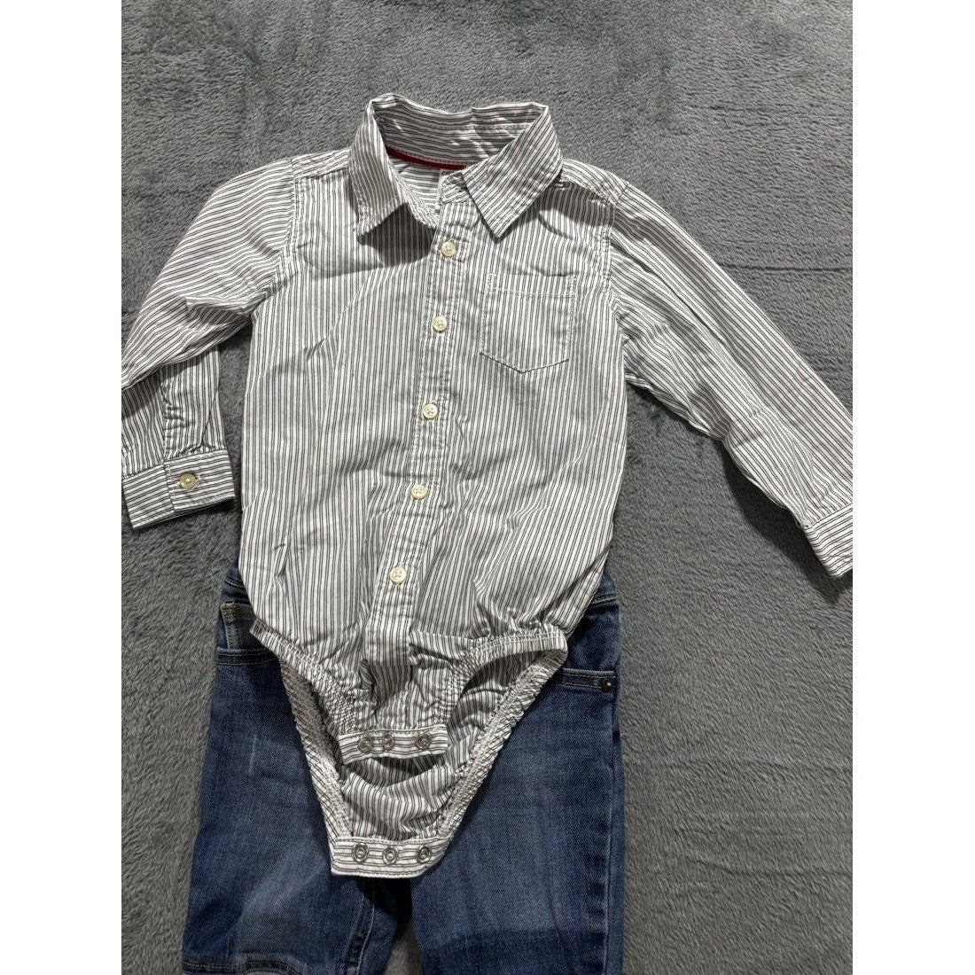 Baby Boy Sweater & Jeans Outfit Lot 4 Pieces 24M, photo 6 of 10