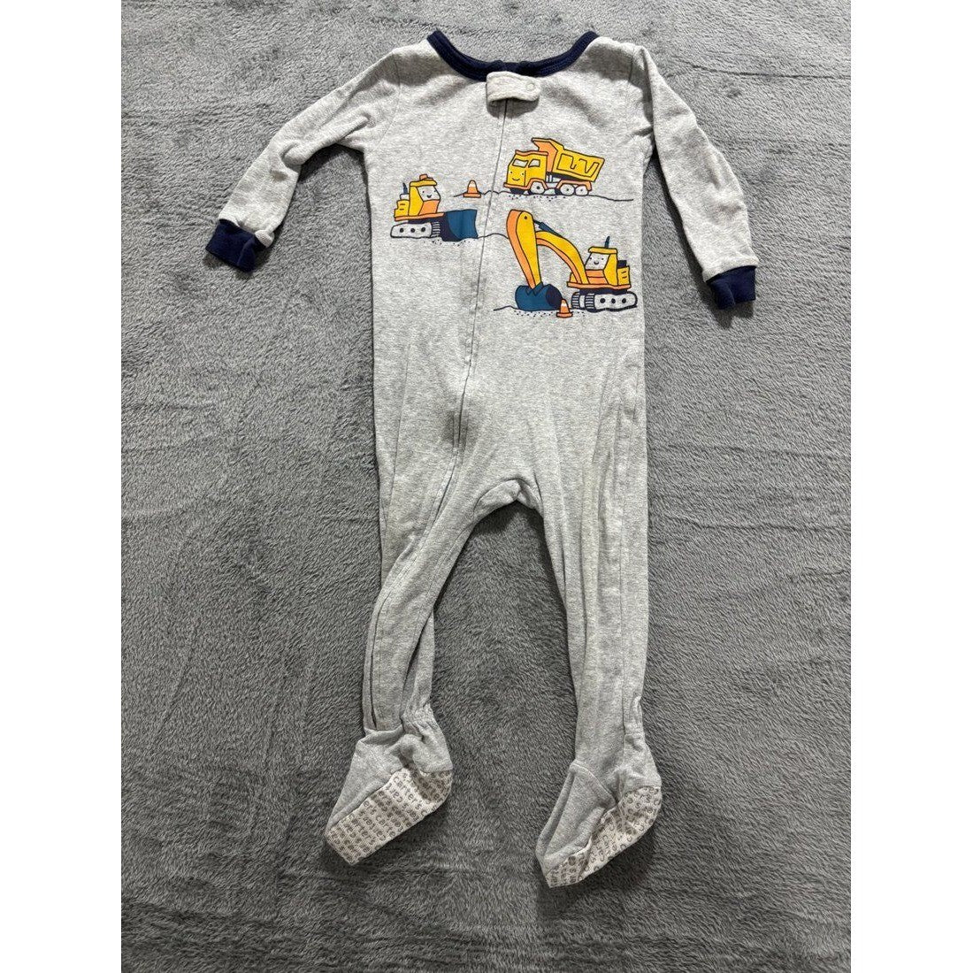 Baby Boy Bodysuits & Truck Sleeper Lot 4 Pcs 18M, photo 8 of 9