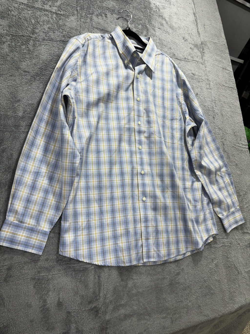 Jos. A. Bank Men's Blue Yellow Plaid Shirt Size L, photo 3 of 8