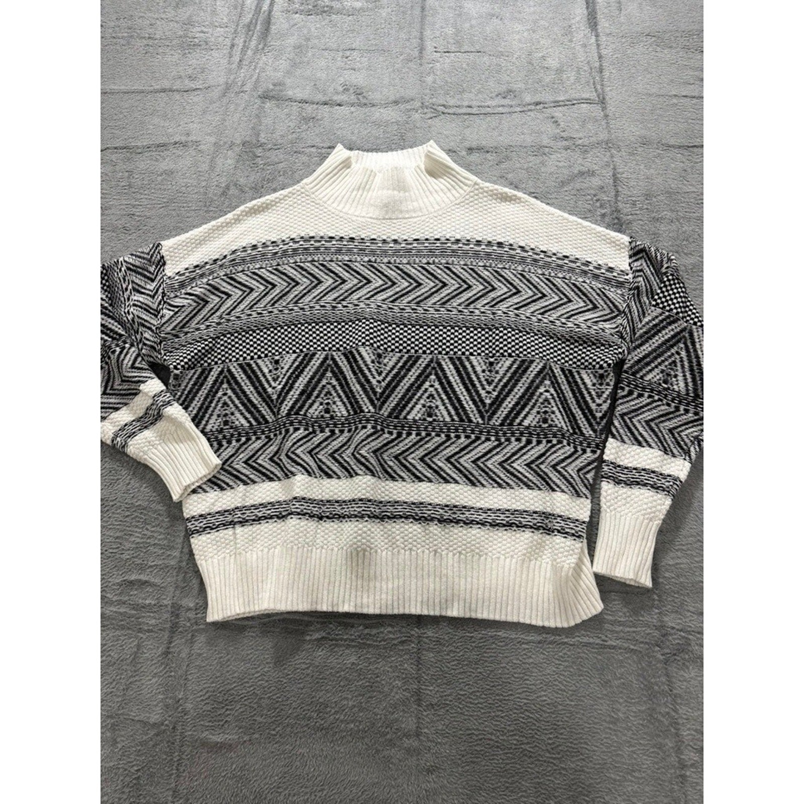 Charter Club Sweater Womens XL Black White Geometric Mock Neck Cozy Knit