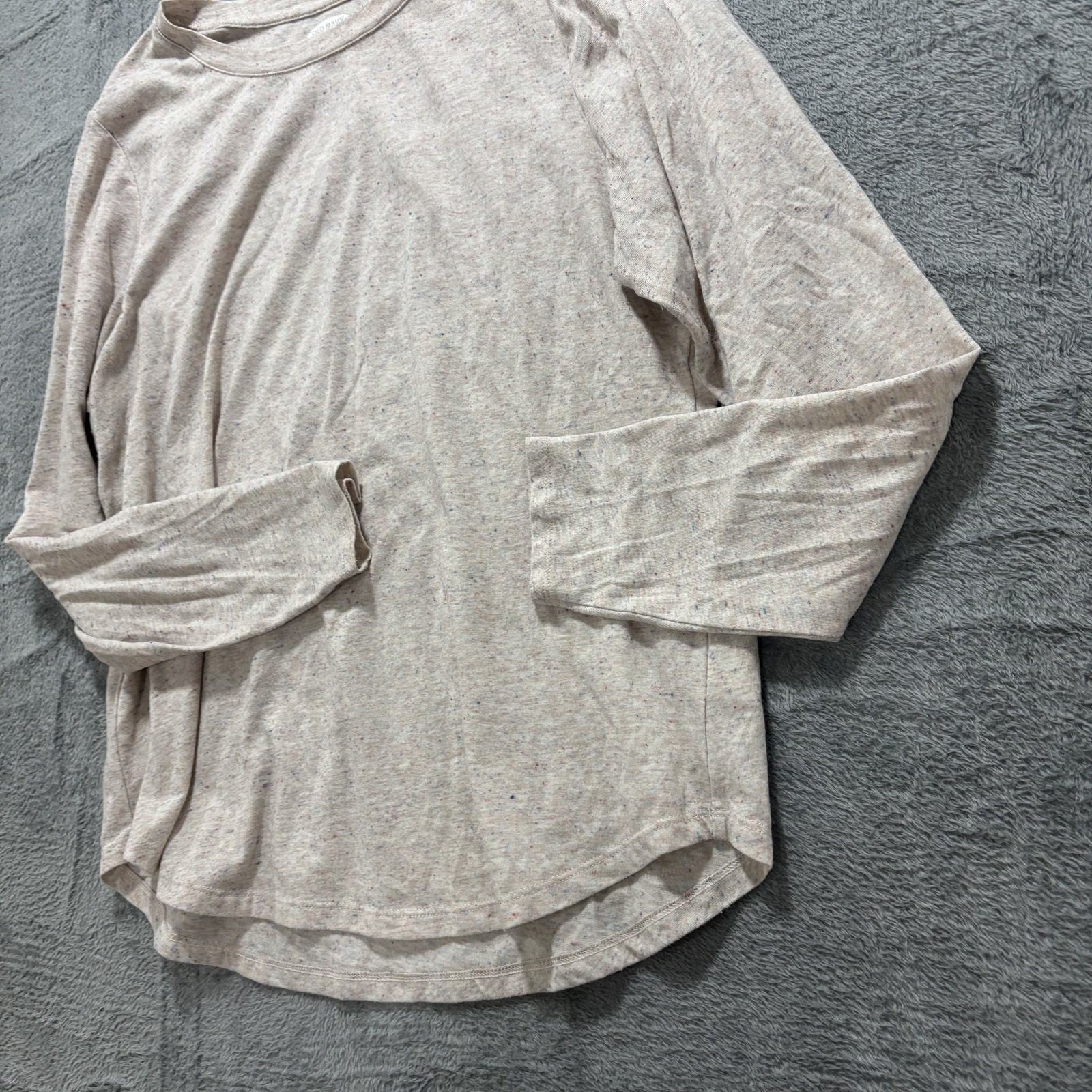 Old Navy Womens L Beige Speckled Long Sleeve Everyday T-Shirt Casual Cozy Tee