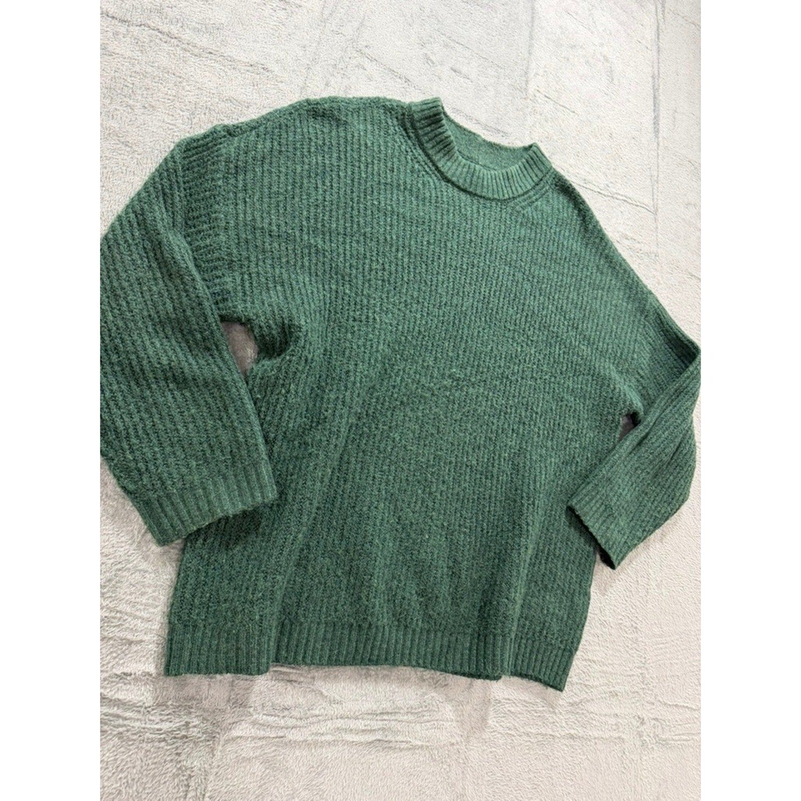 American Eagle Womens Forest Green Ribbed Crewneck Relaxed Fit Sweater Size M