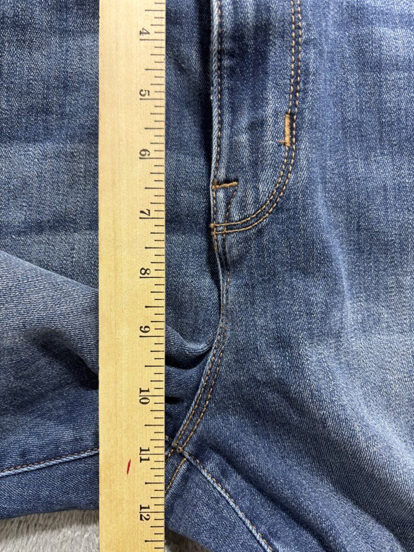Maurices Women's Blue Floral Print Jeans Size 17/18, photo 7 of 12