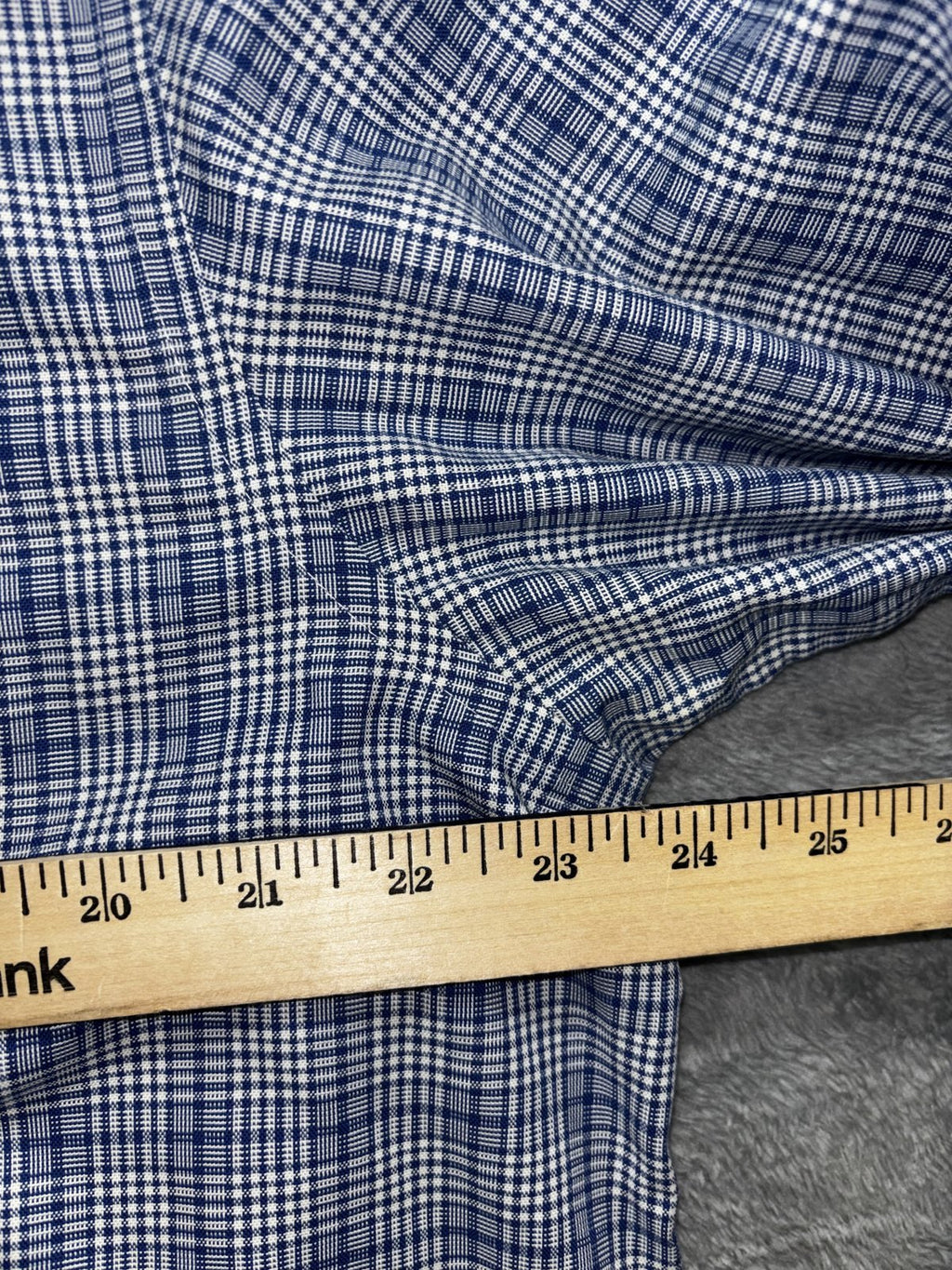 L.L.Bean Men's Blue Plaid Dress Shirt Size L Regular, photo 6 of 7