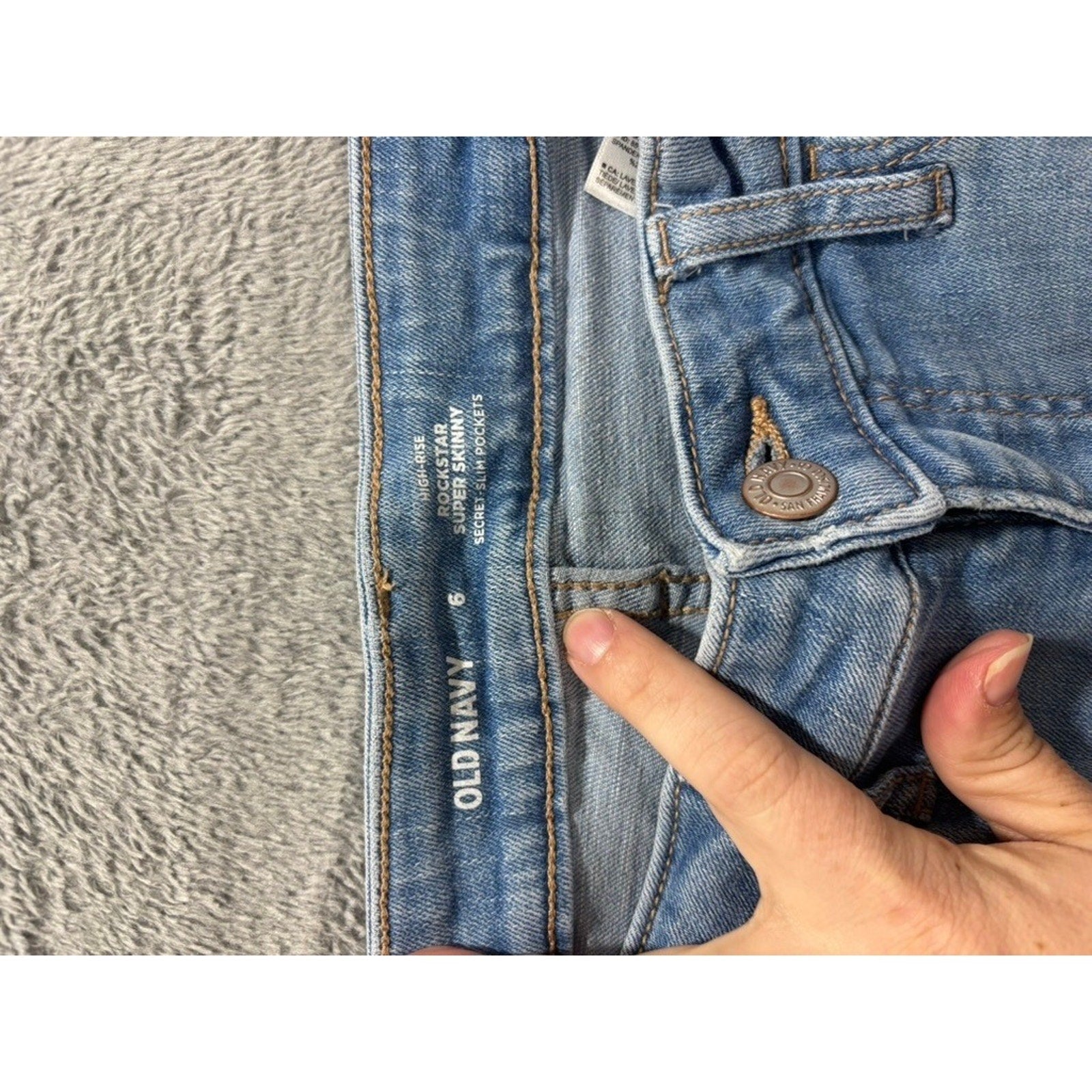 Old Navy Rockstar Super Skinny High Rise Blue Jeans Raw Hem Womens 6 Medium Wash