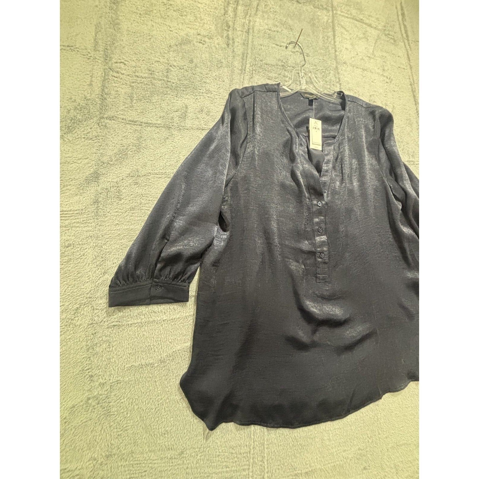Banana Republic Womens XL Navy Blue Henley Blouse Satin 3/4 Sleeve Work Classic
