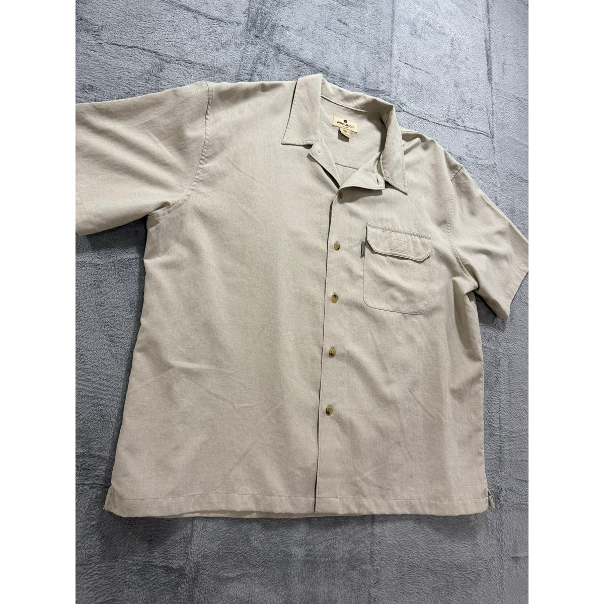Woolrich Men XL Short Sleeve Button Up Camp Shirt Tan Khaki Safari Utility