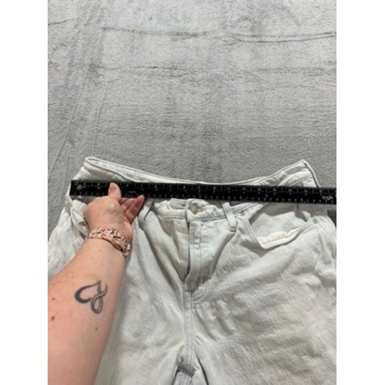 Madewell The Curvy Perfect Vintage Jean Light Wash High Rise Denim 32P Mom Retro