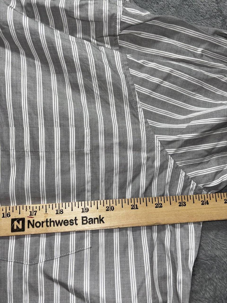Michael Kors Men's Gray Stripe Shirt 17 1/2 34/35, photo 4 of 9