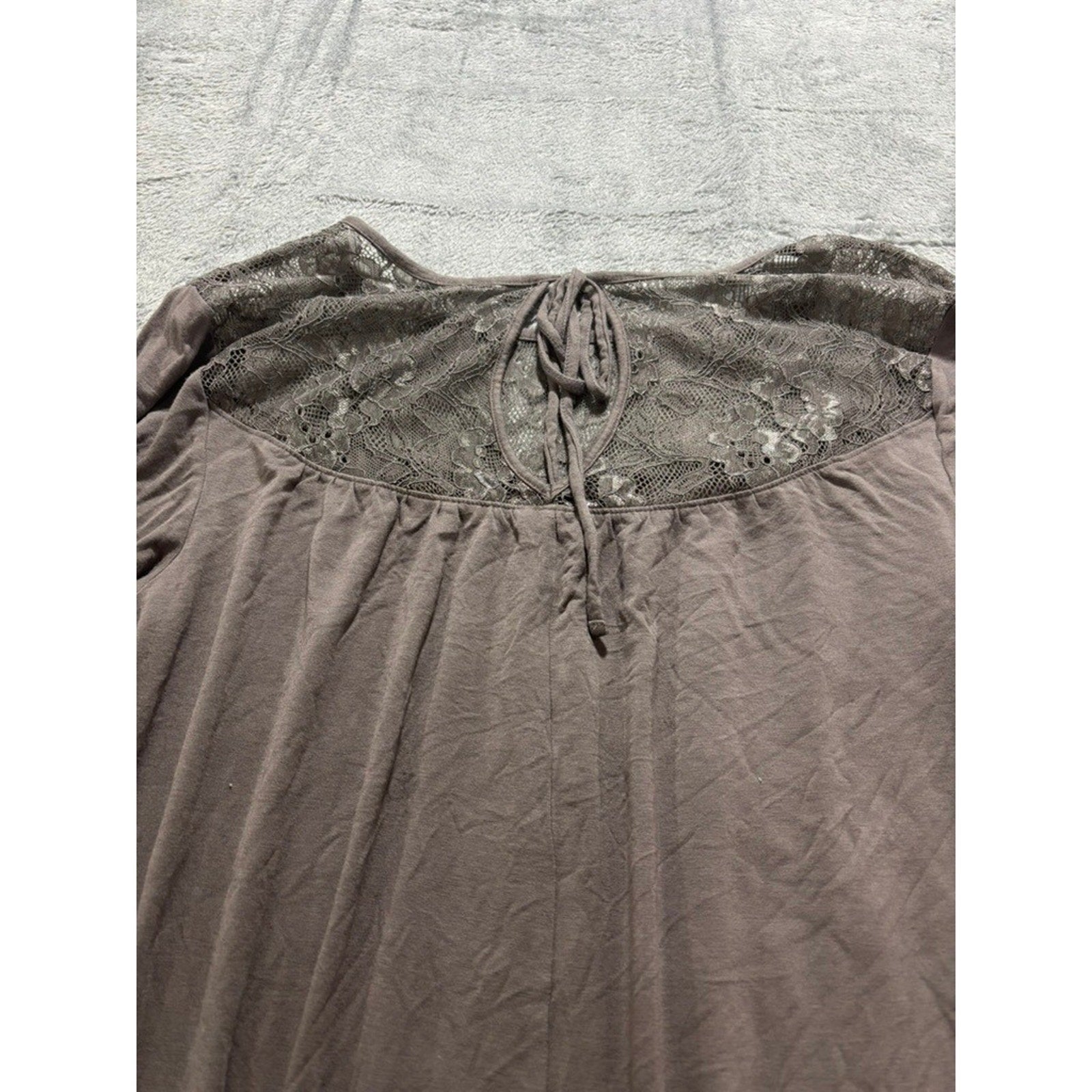 Maurices Womens XL Taupe Lace Yoke Tie Back Long Sleeve Ruched Peasant Top