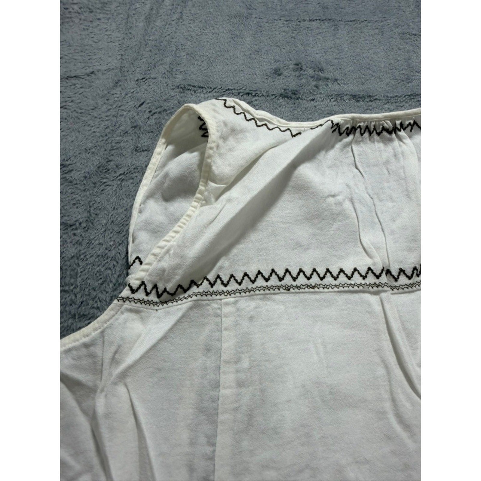 LOFT Outlet Women White Embroidered Tassel Boho Sleeveless Top Olive Green L