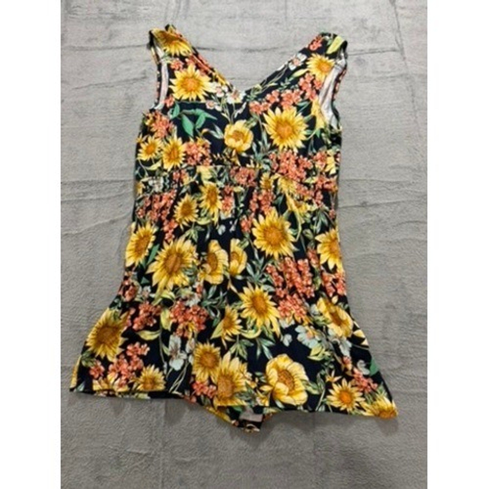 Maurices 24/7 Sunflower Floral Romper Sleeveless Smocked Waist Plus 1X NWT Boho