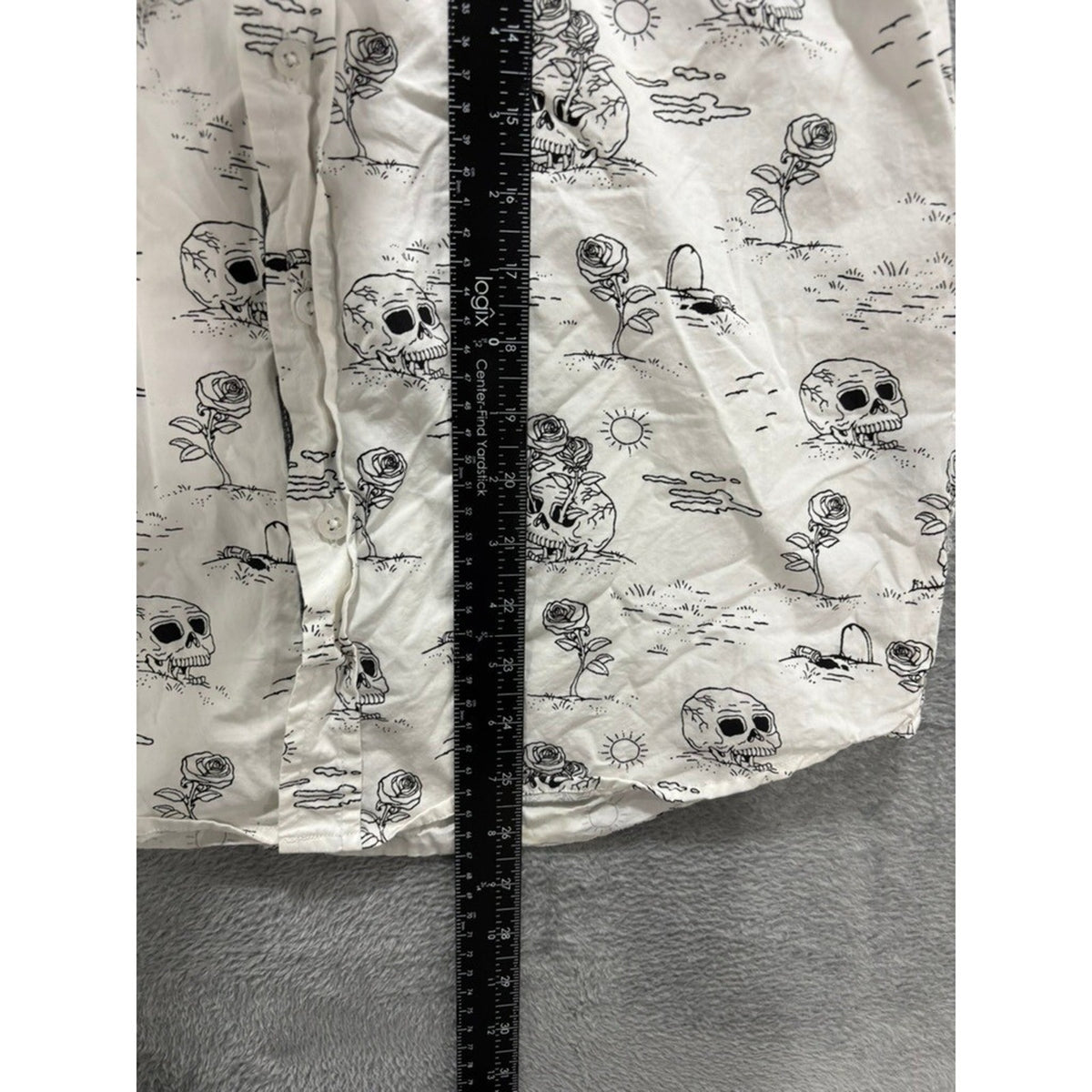 Eighty Eight Button Up Shirt Men Medium White Skull Print Cotton Short Sleeve