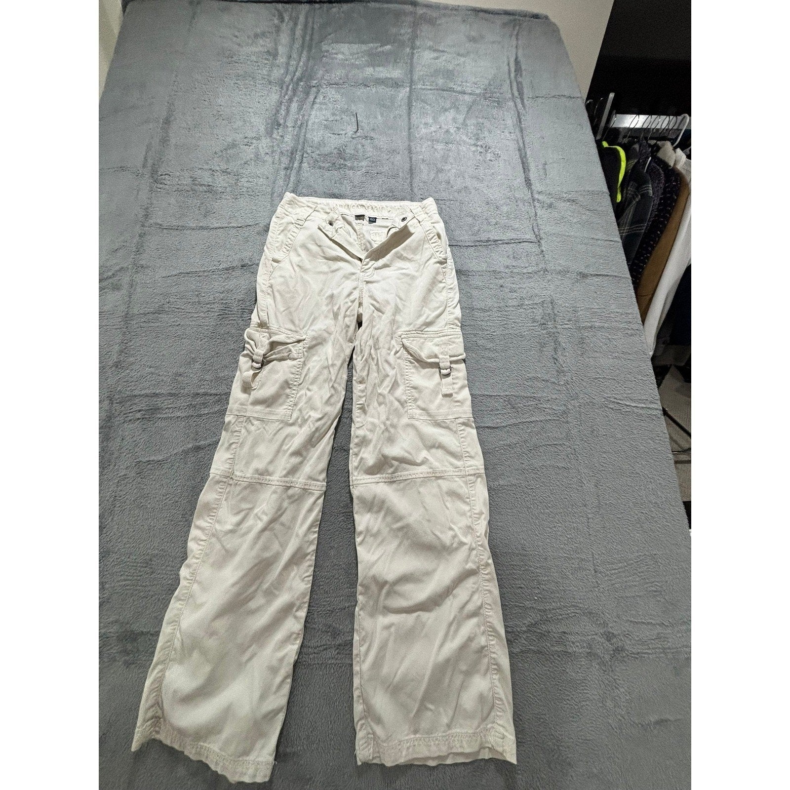 American Eagle 00 Womens Cream Cargo Pants Casual Utility Vintage Stretch Y2K