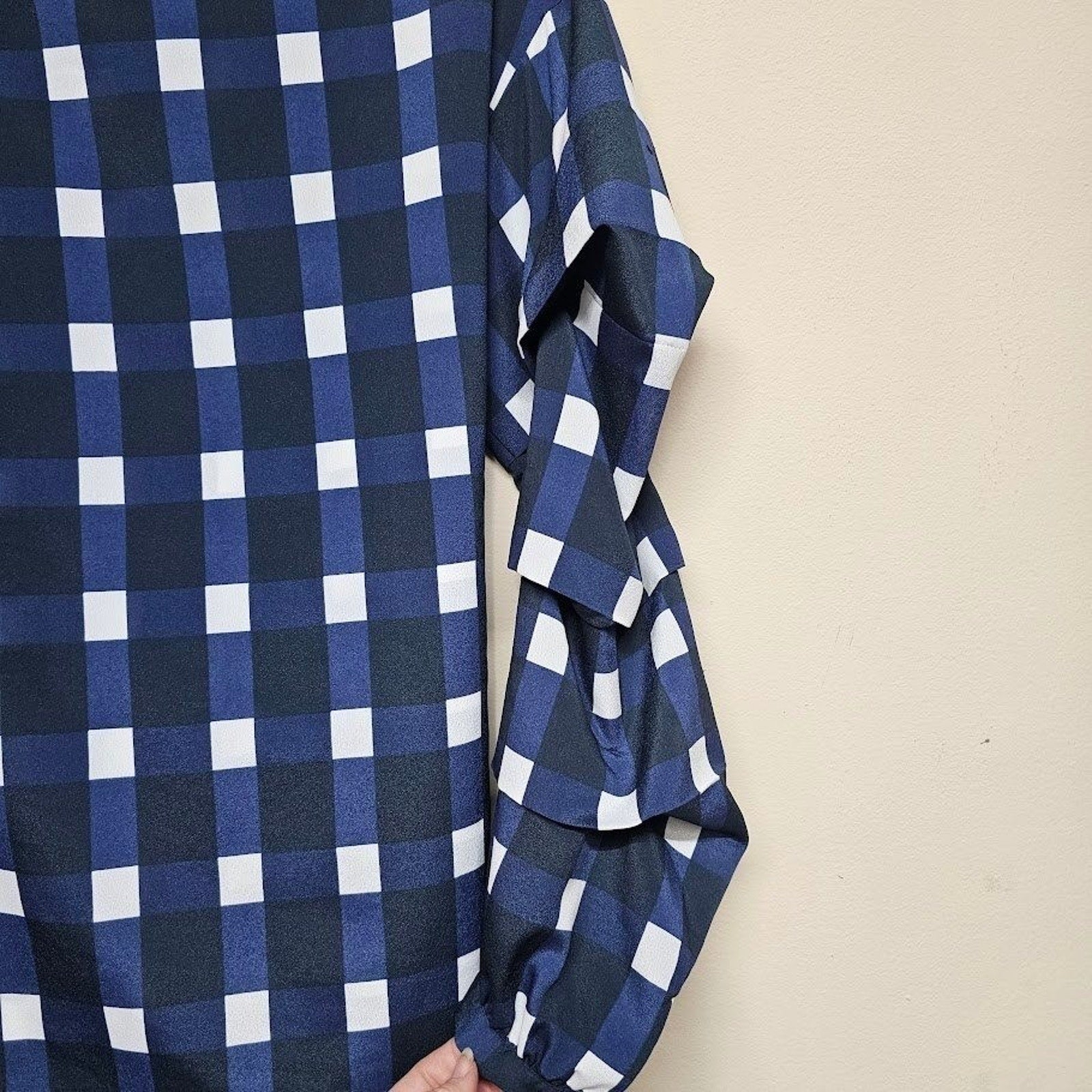 Banana Republic XS Ruffle Sleeve Navy Check Plaid Tie Back Blouse Top