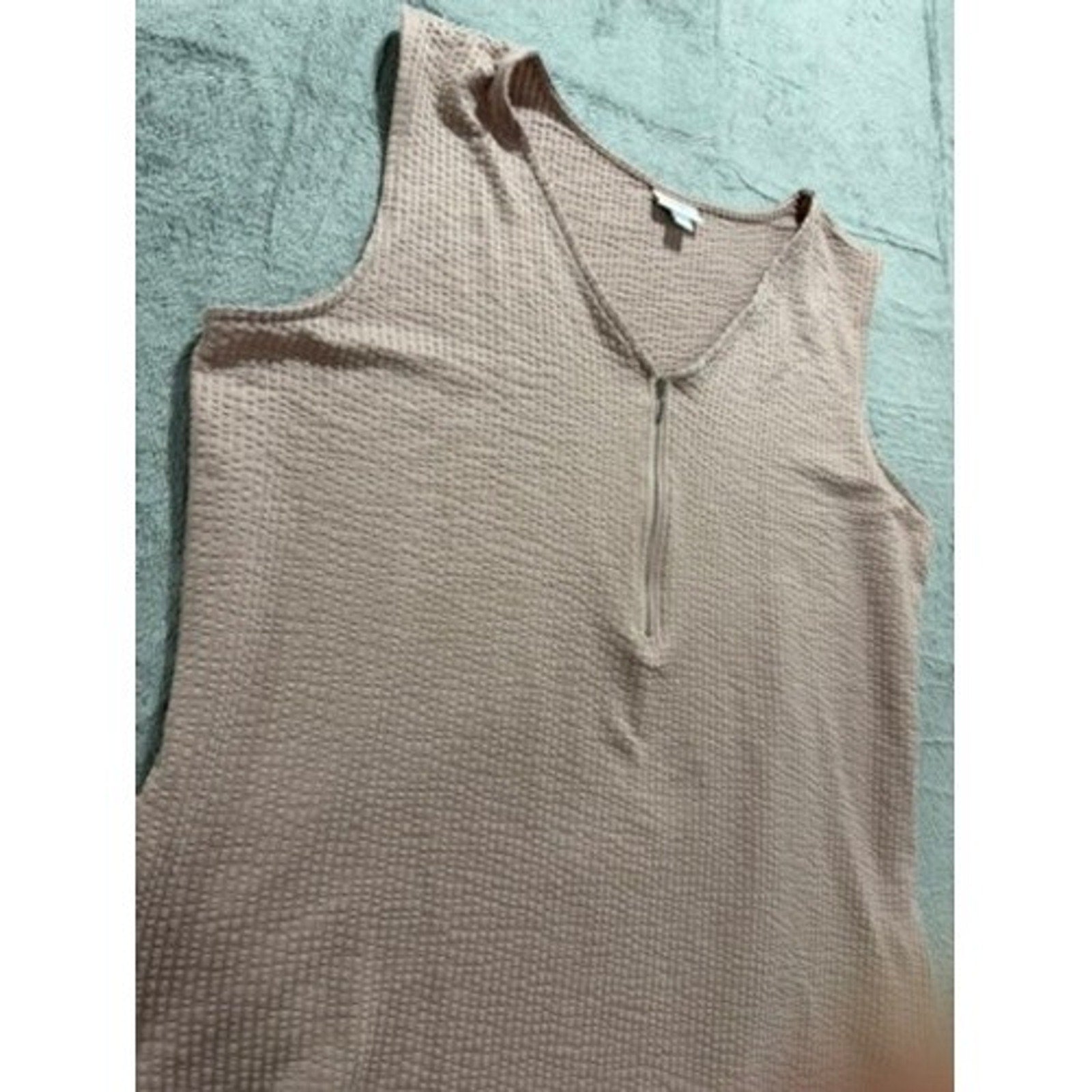 LuLaRoe Womens XL Dusty Rose Waffle Knit Sleeveless Half Zip V-Neck Top Casual