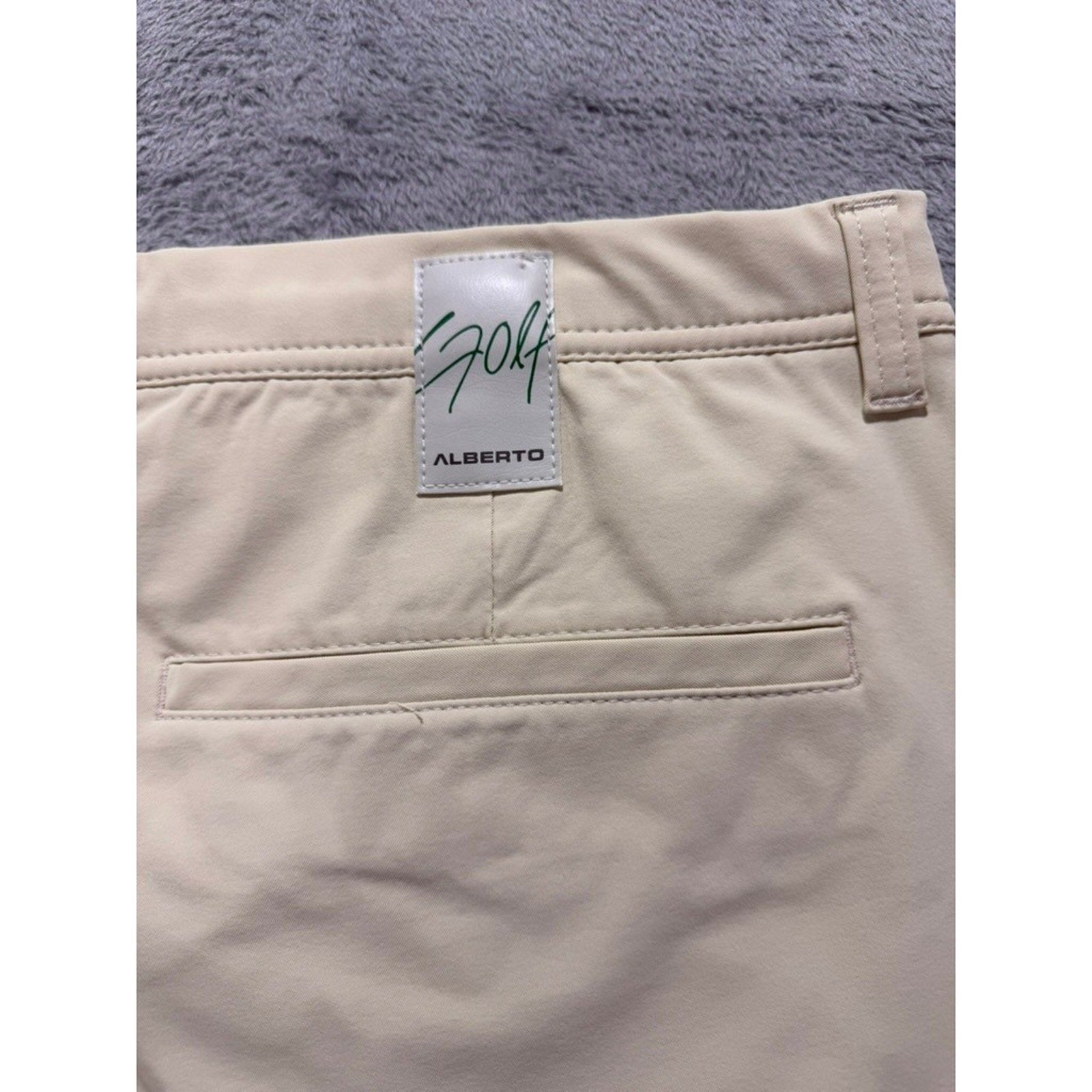 Alberto Golf Shorts Mens EU 58 US 42 Beige Performance Stretch Cooler Modern Fit