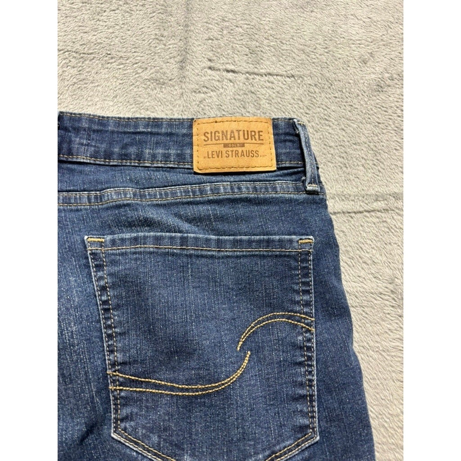 Levi Strauss Signature Jeans Womens 12S Bootcut Medium Wash Stretch Denim