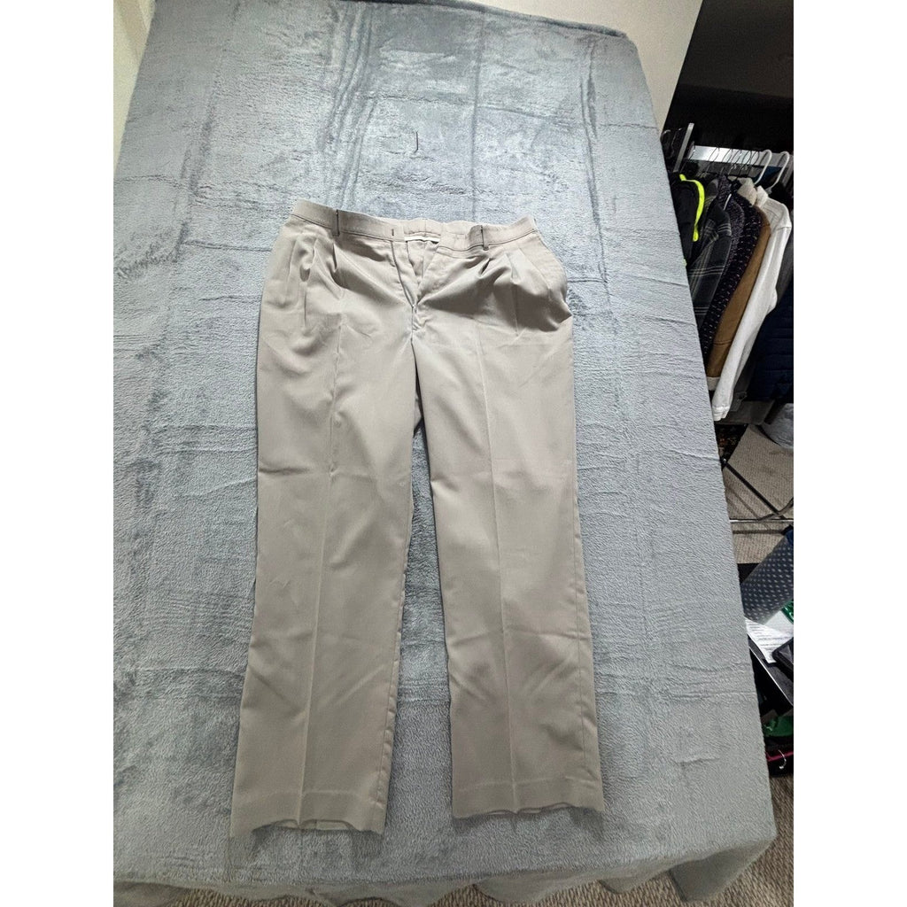 Haggar 38x30 Tan Pleated Dress Pants Mens Gentleman Fit Vintage Preppy Casual