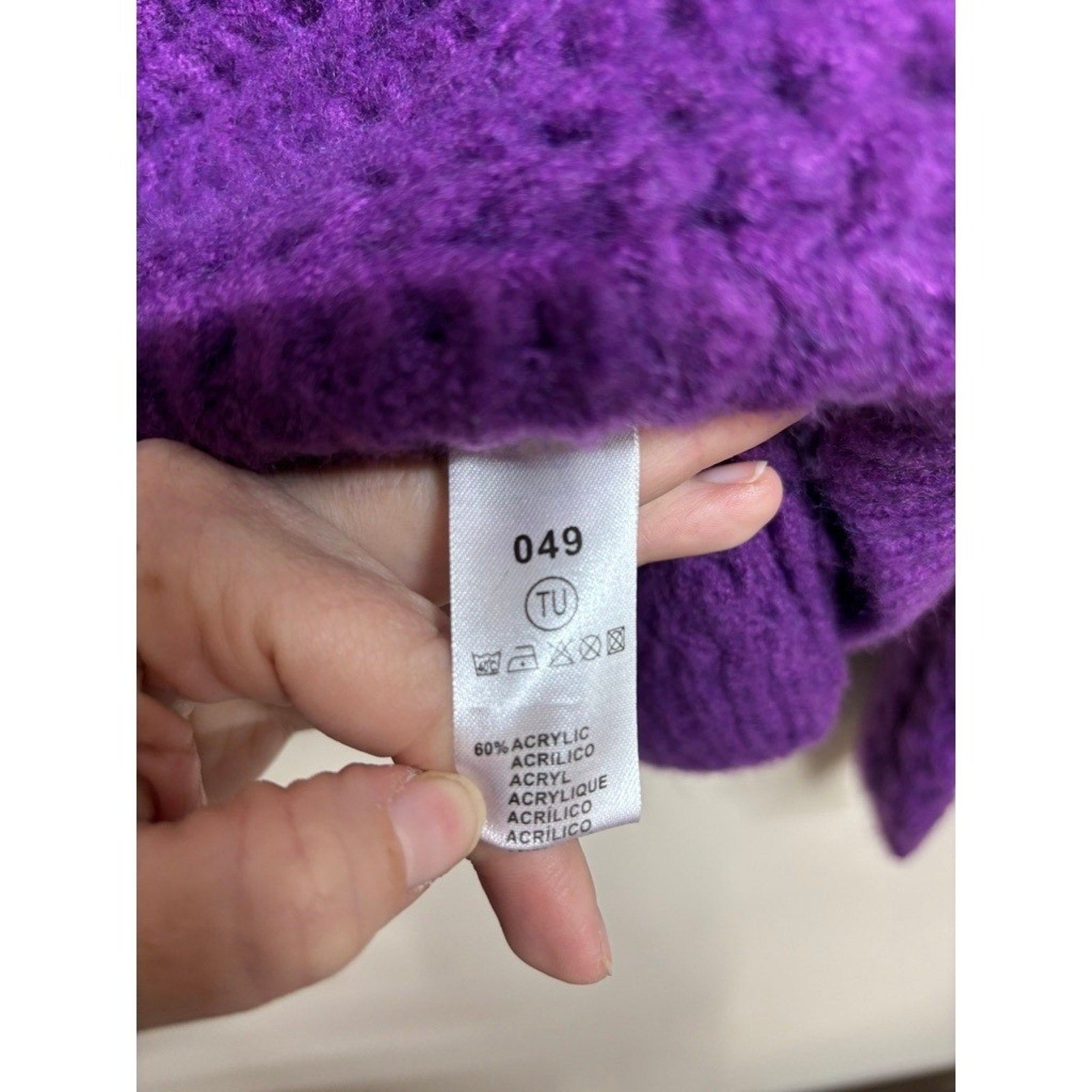 Q2 Women Purple Chunky Knit Turtleneck Sweater Oversized Cozy Statement Pullover