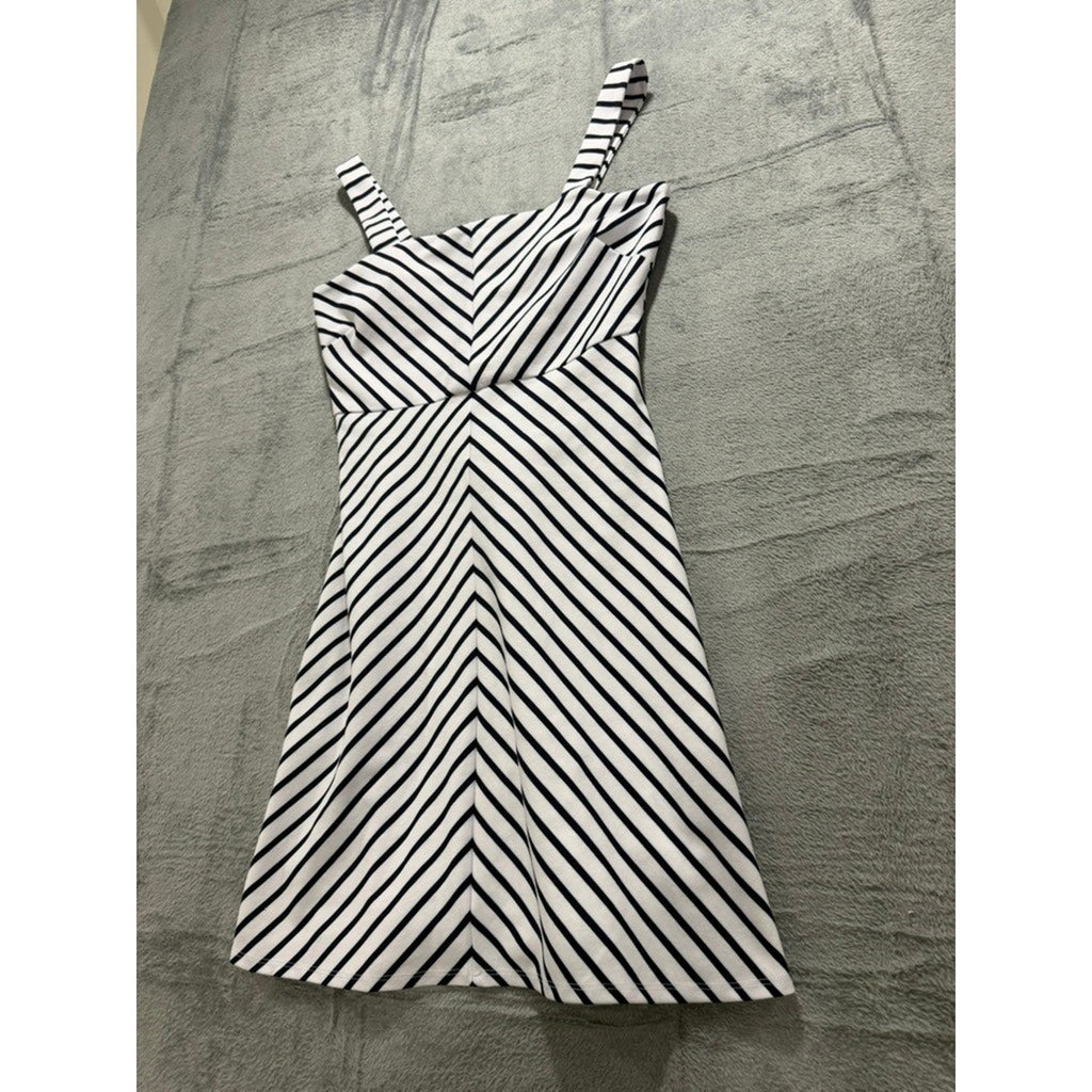 Womens Navy White Chevron Striped Fit Flare Mini Dress Square Neck Sleeveless