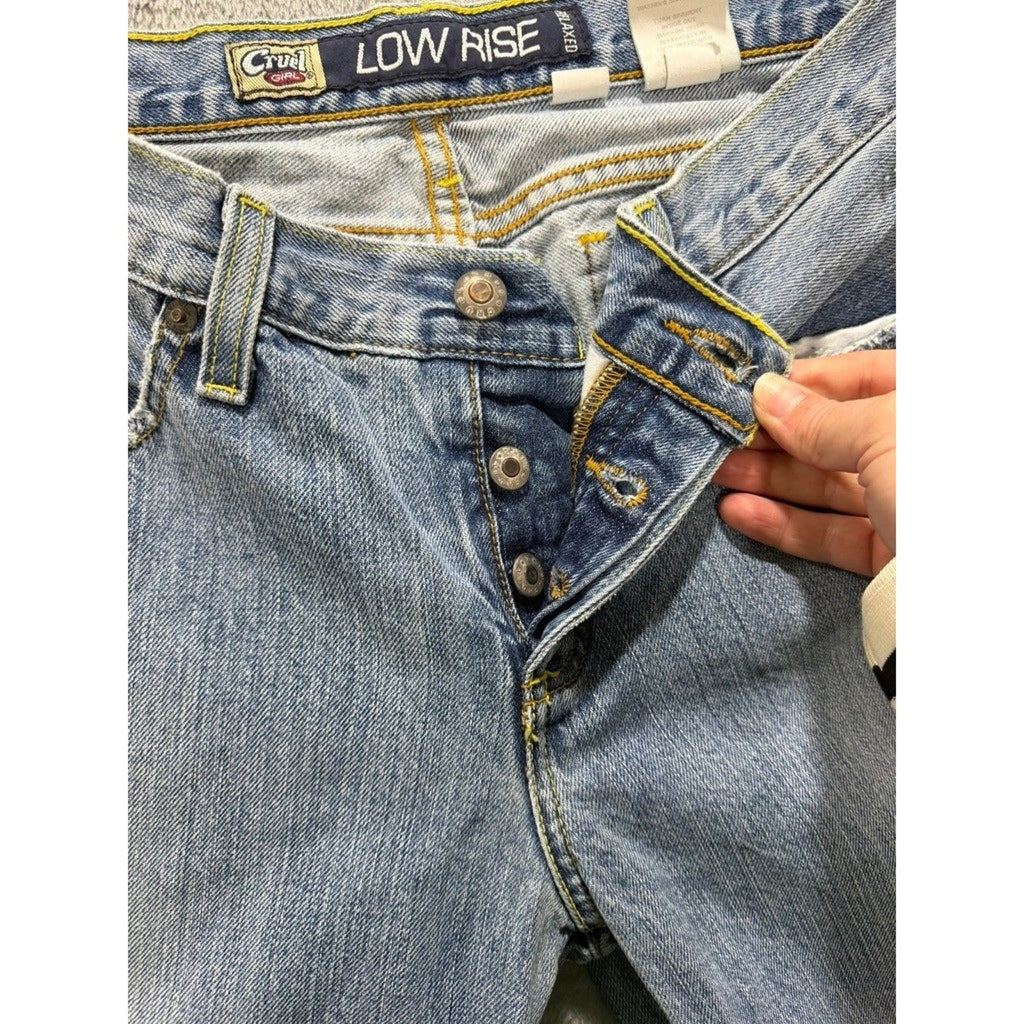 Cruel Girl Low Rise Relaxed Fit Jeans Button Fly Light Wash Denim Size 9 Regular