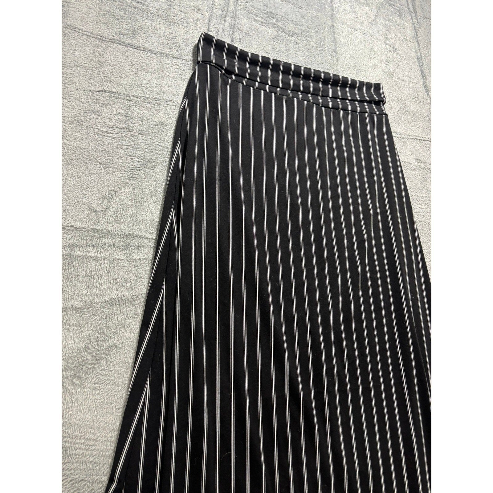 Urban Coco Black White Pinstripe A-Line Midi Skirt Elastic Waist Stretch S