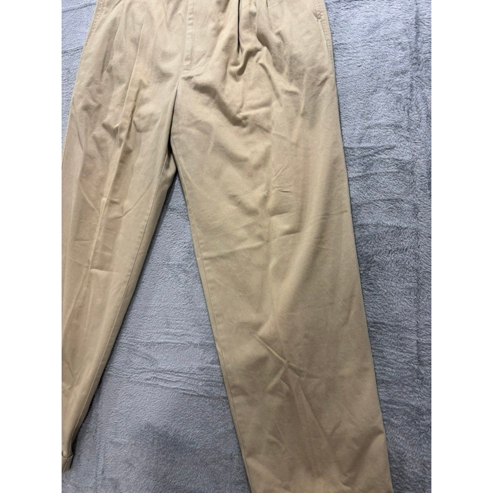 Banana Republic Chino Pants Mens 35x30 Khaki Pleated Straight Leg Cotton