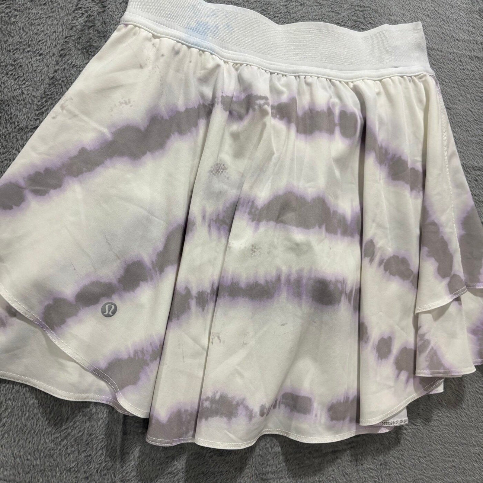 Lululemon Womens 10 White Purple Tie Dye Court Rival Skirt Athleisure Casual