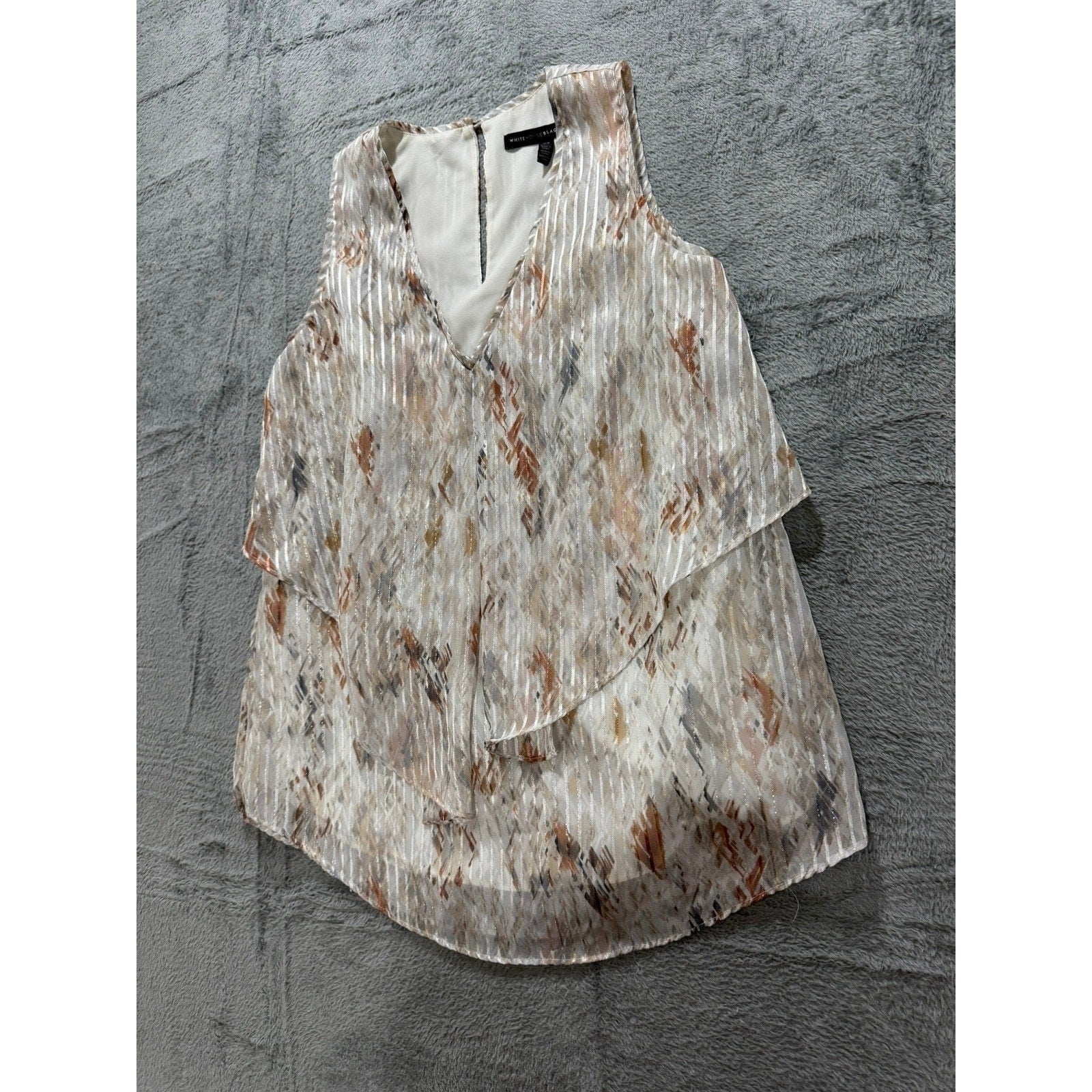 White House Black Market XS Tiered Ruffle Shell Top Metallic Stripe Abstract Tan
