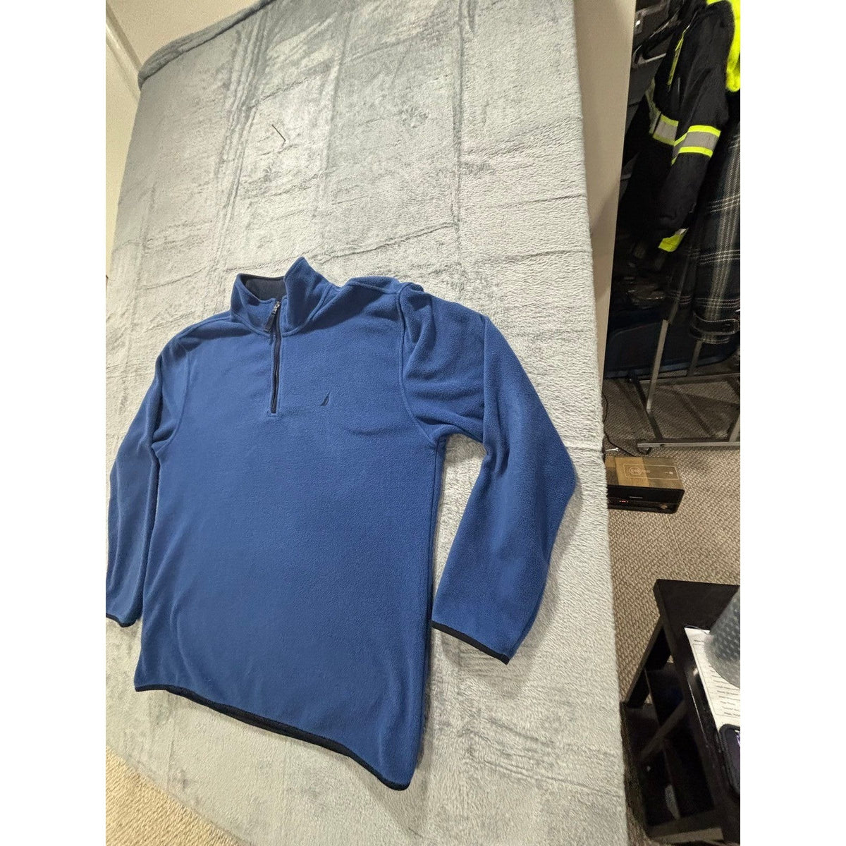 Nautica XL Blue Quarter Zip Fleece Pullover Mens Casual Cozy