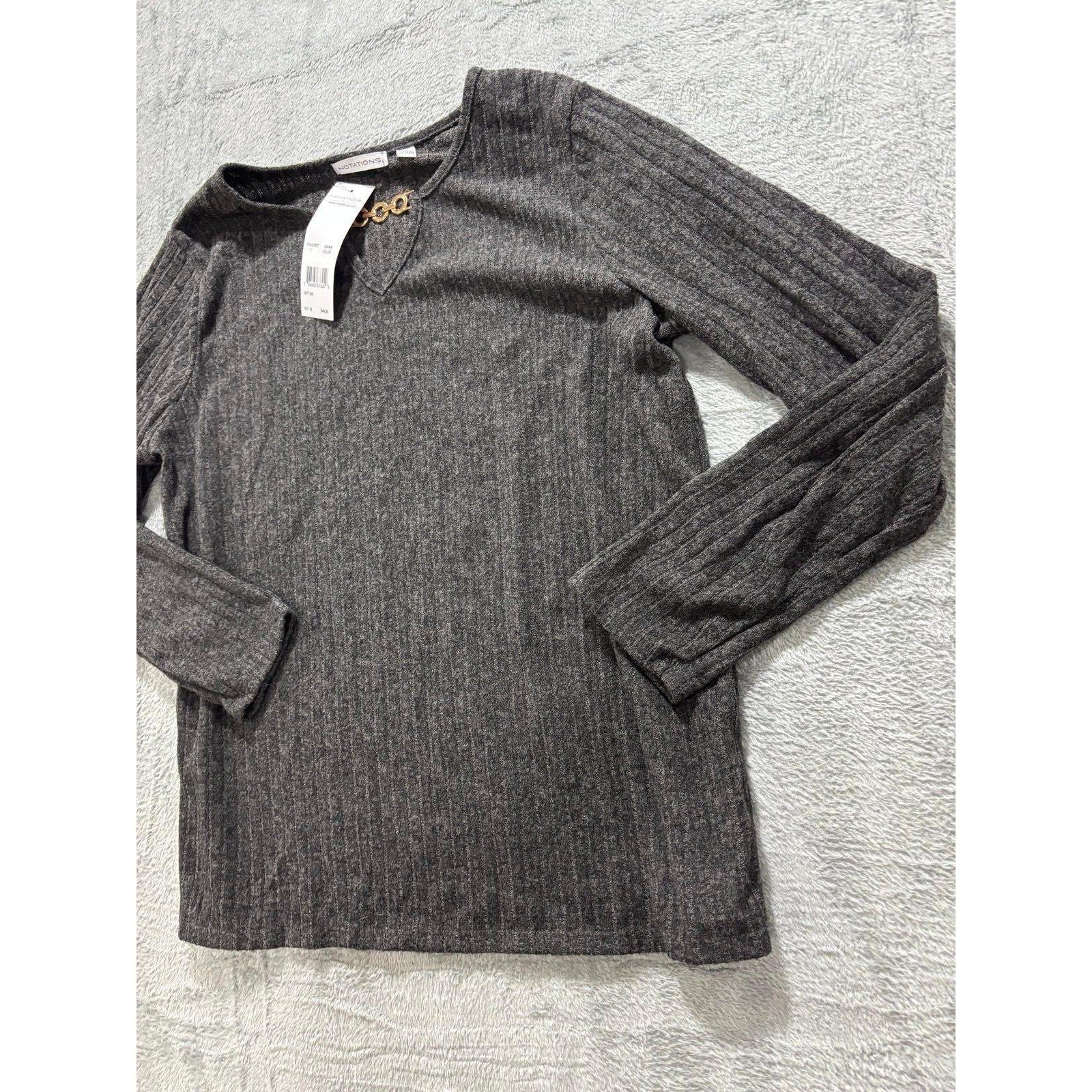 Notations Womens M Charcoal Gray Ribbed Long Sleeve Top Gold Chain Casual Preppy