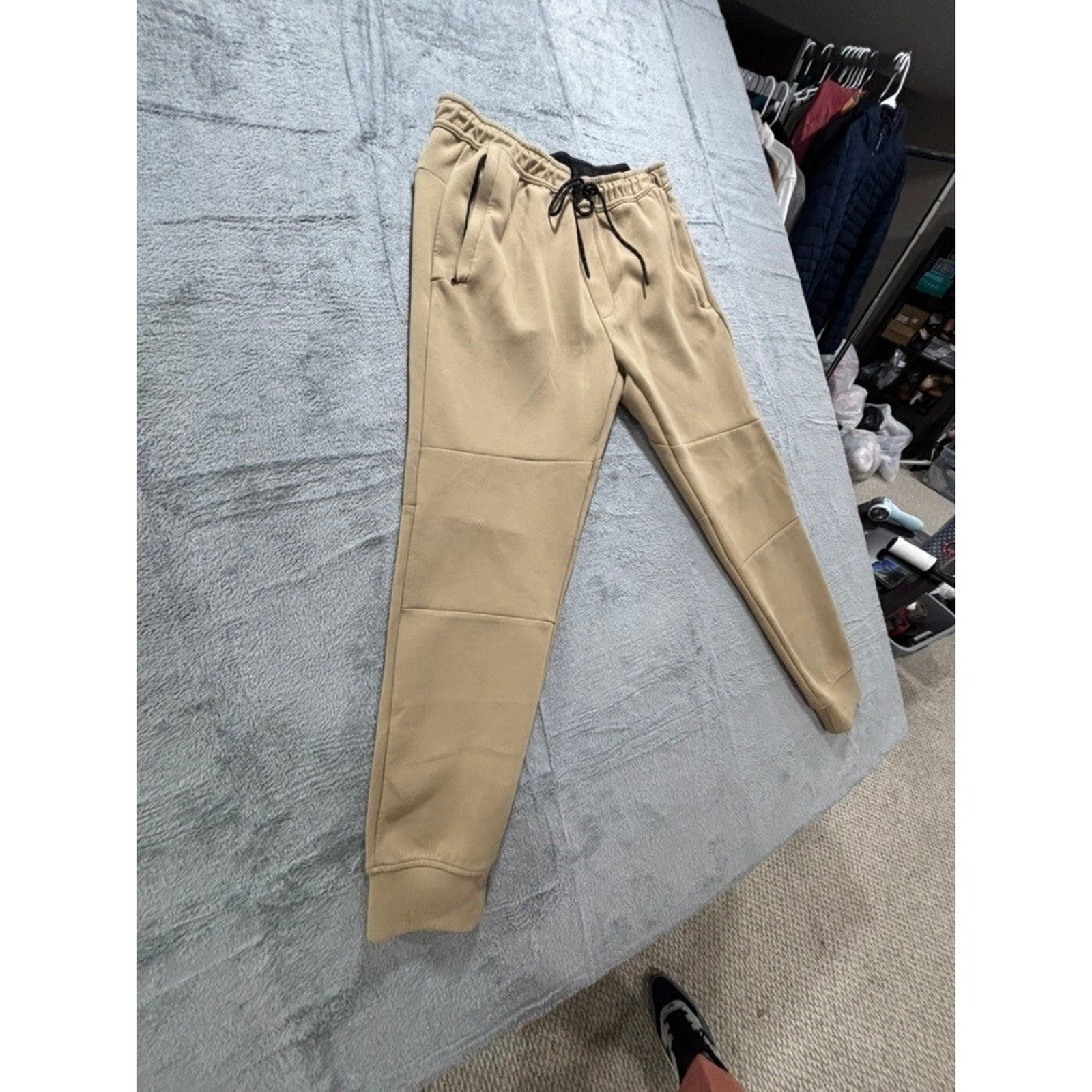 American Eagle M Tan Jogger Pants Athleisure Casual Mens