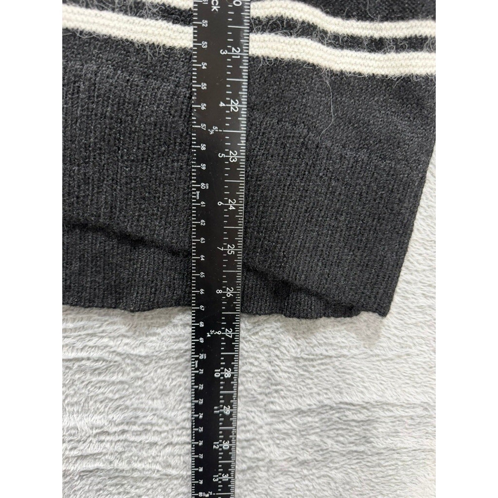 Old Navy Womens Black White Fair Isle Go-Recycled Crewneck Sweater Large Nordic