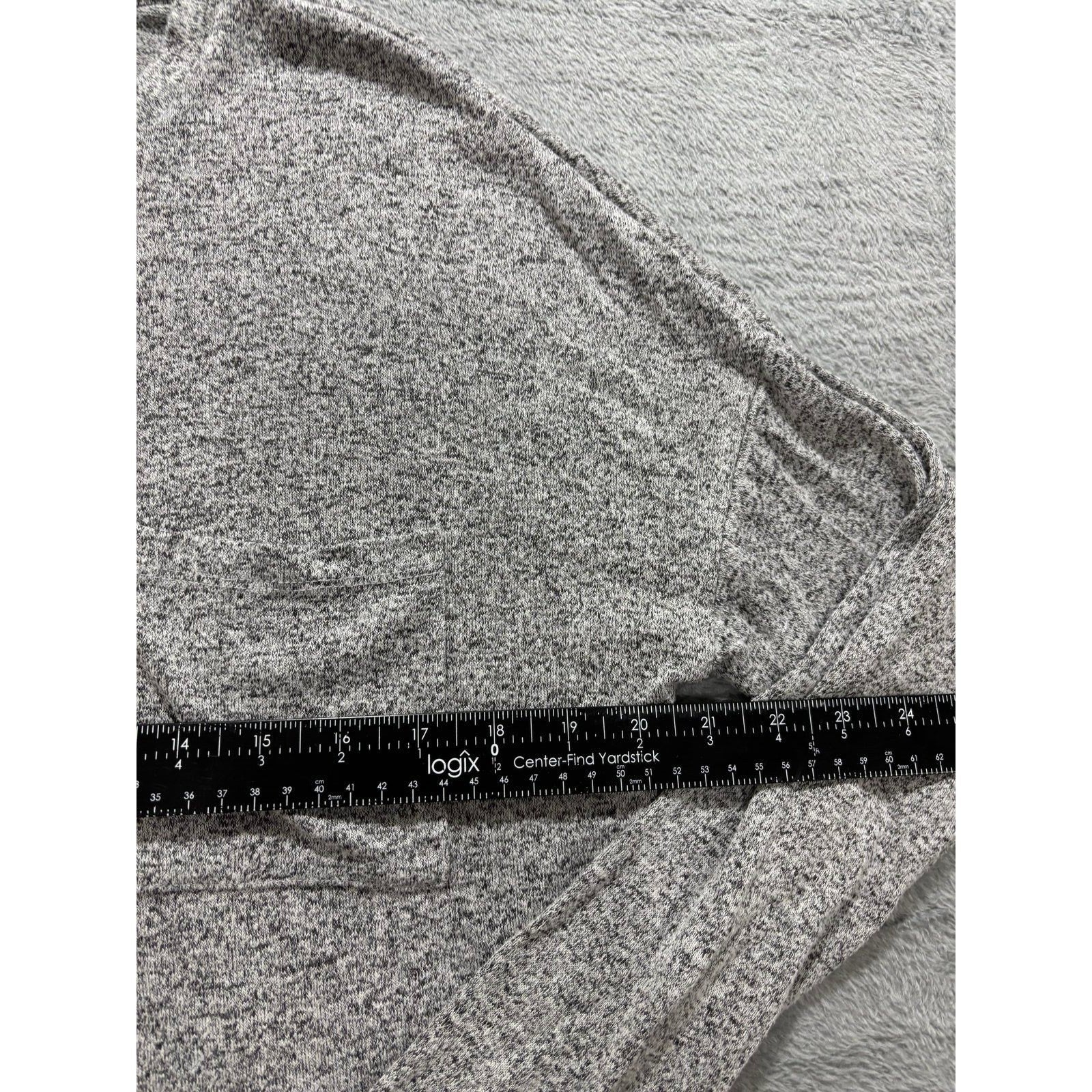 Old Navy Womens S Gray Long Sleeve Pocket T-Shirt Casual Cozy Top