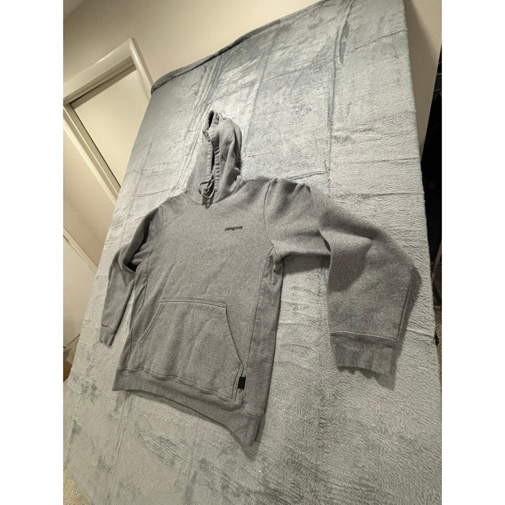 Patagonia M Gray P-6 Logo Uprisal Hoody Womens Casual Cozy Pullover Hoodie