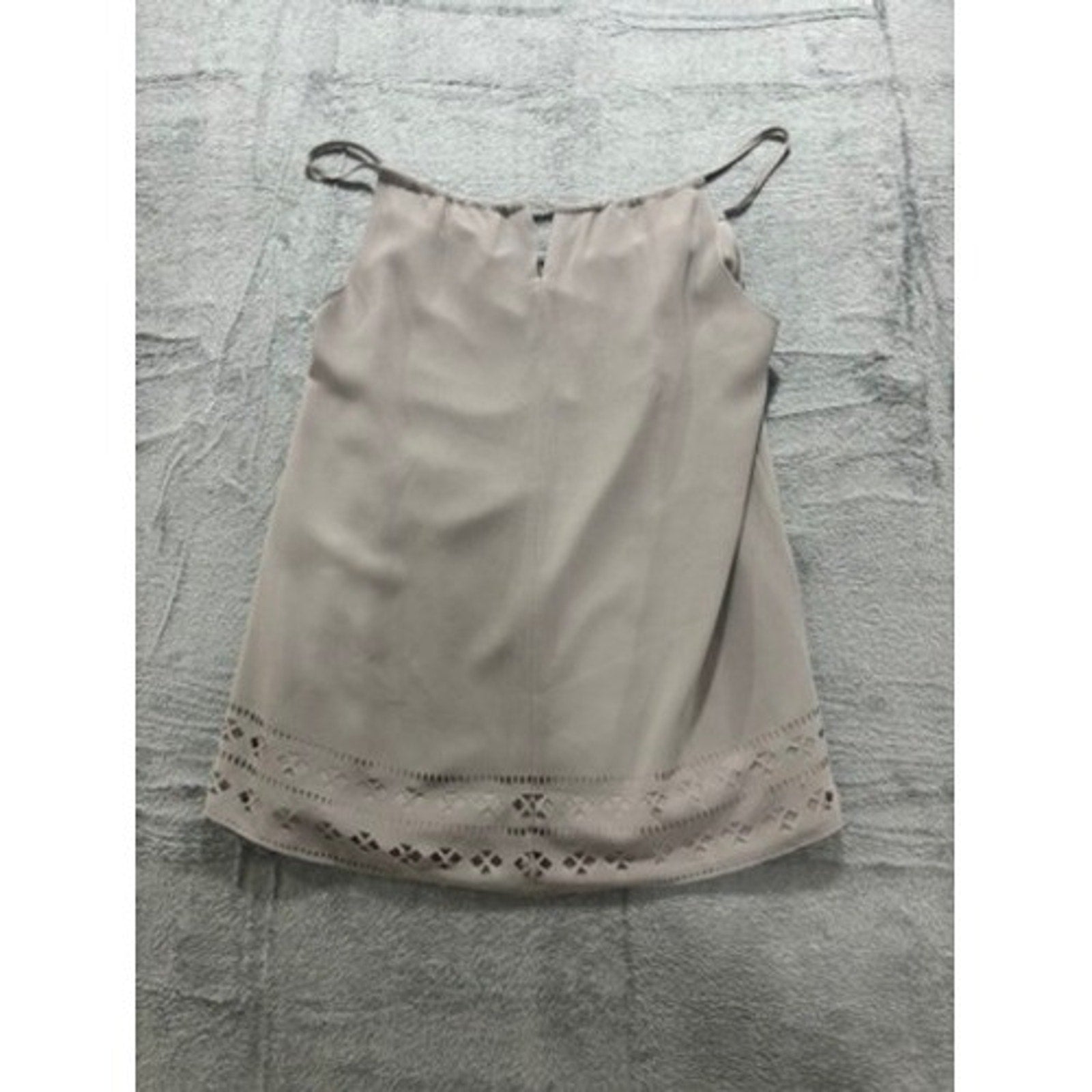 Olive & Oak Tank Top Womens M Gray Laser Cut Sleeveless Flowy Boho Minimalist