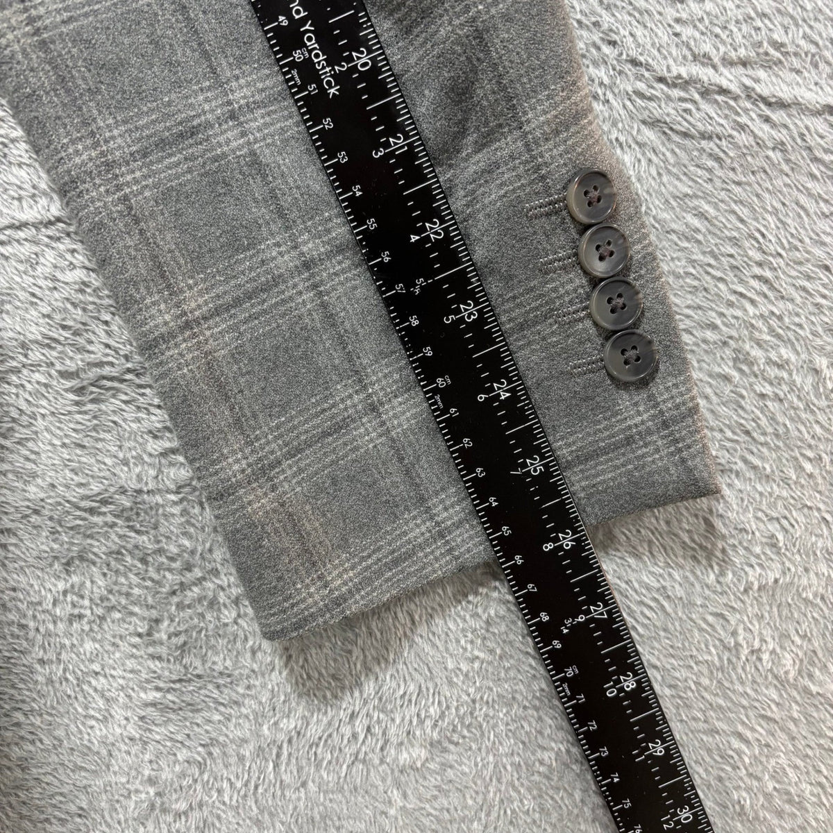 Mens 42R Gray Plaid Slim Fit Blazer Sport Coat Two Button Wool Blend Preppy