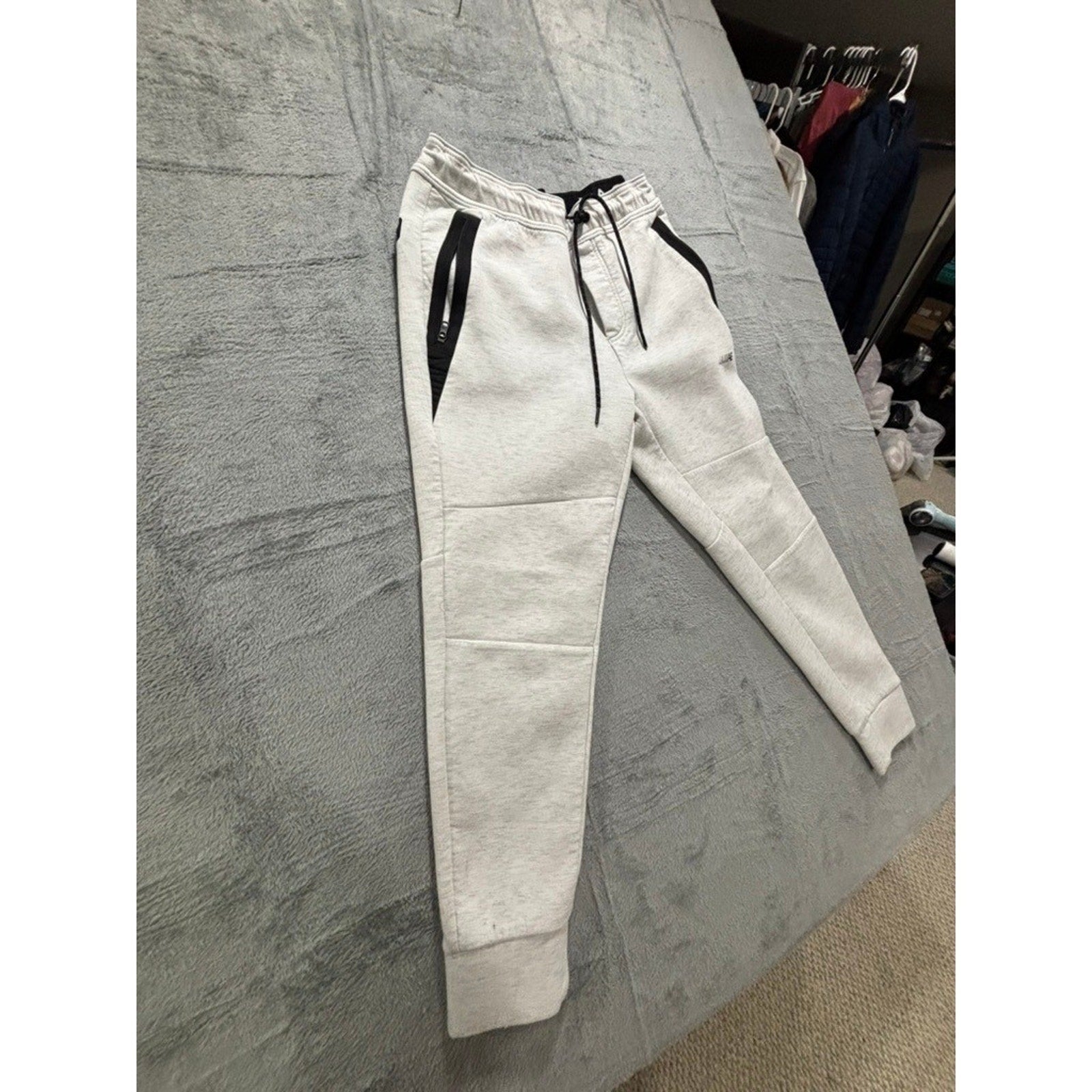 American Eagle M Gray Jogger Sweatpants Athleisure Casual Womens